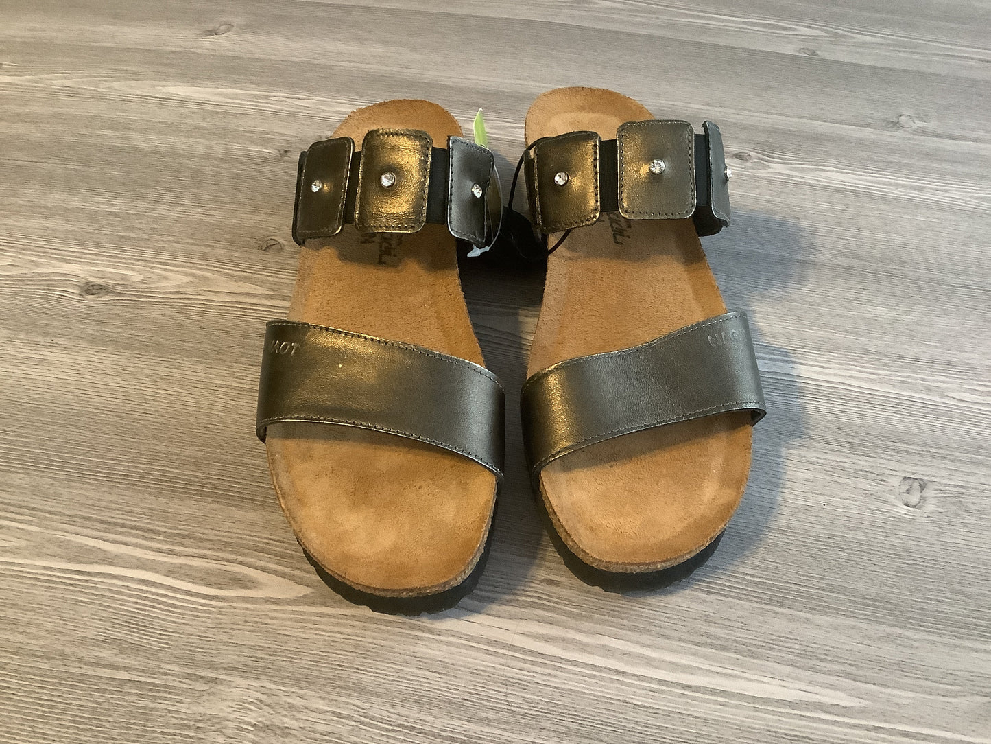 Brown Sandals Flats Naot, Size 10