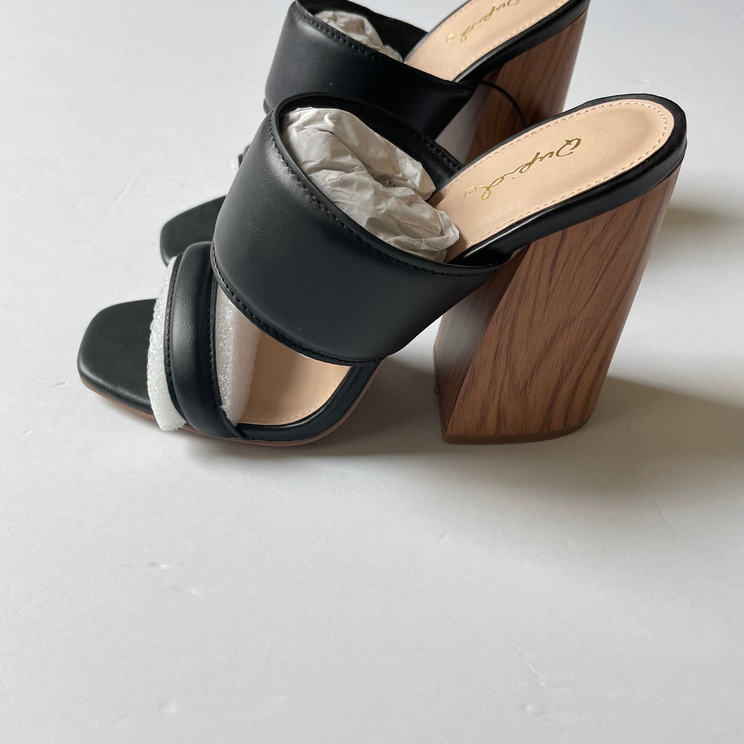 Black Shoes Heels Block Qupid, Size 9