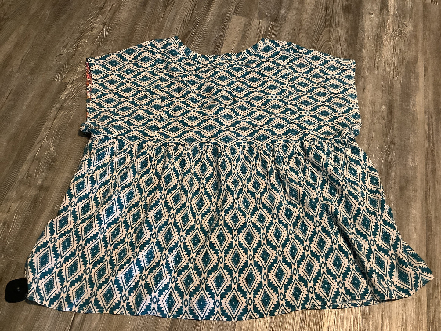 Top Sleeveless By Savanna Jane In Teal, Size: 2x