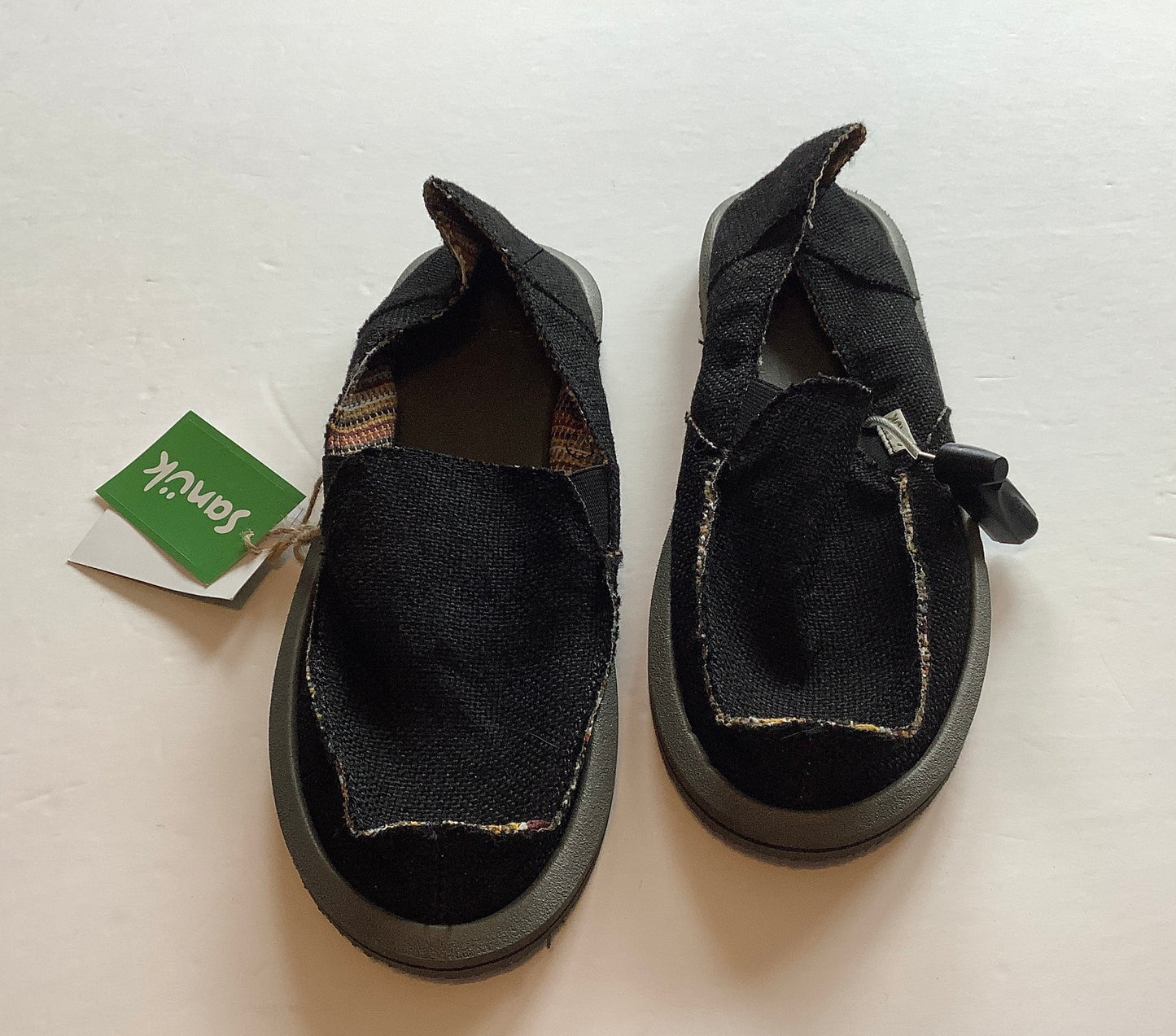 Shoes Flats By Sanuk In Black, Size: 10