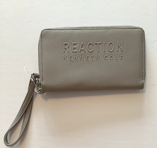 Wristlet By Kenneth Cole Reaction, Size: Medium