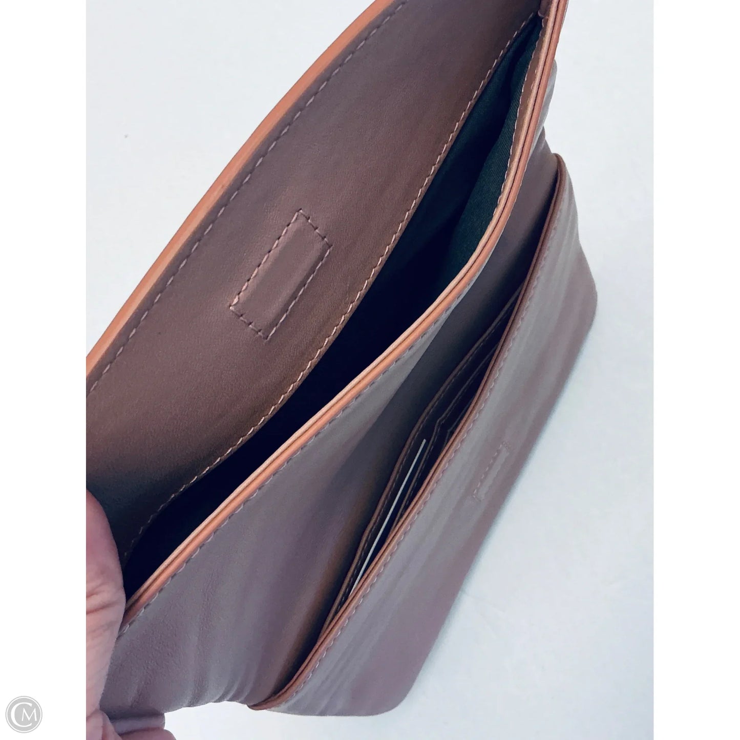 Clutch By Cmc, Size: Medium