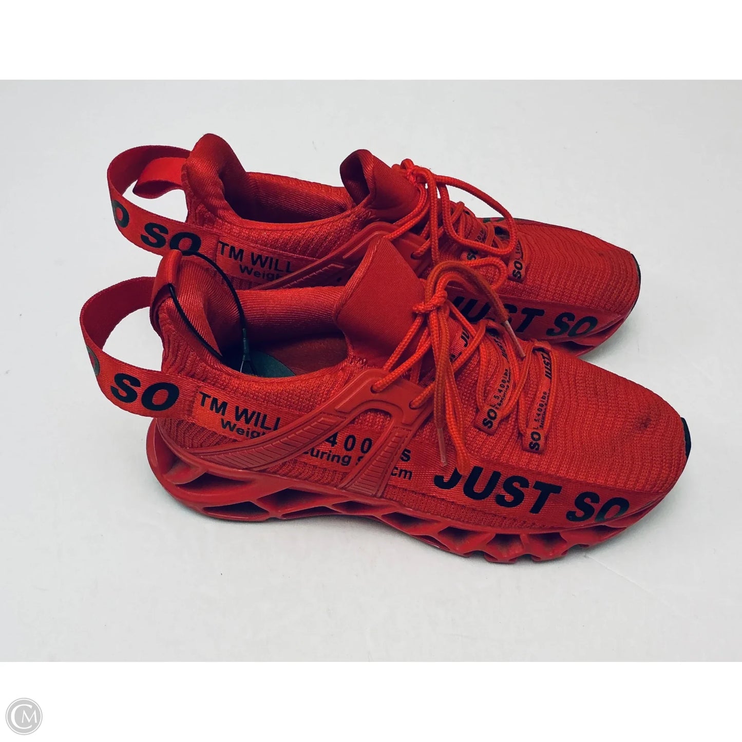 Shoes Athletic By Clothes Mentor In Red, Size: 8.5