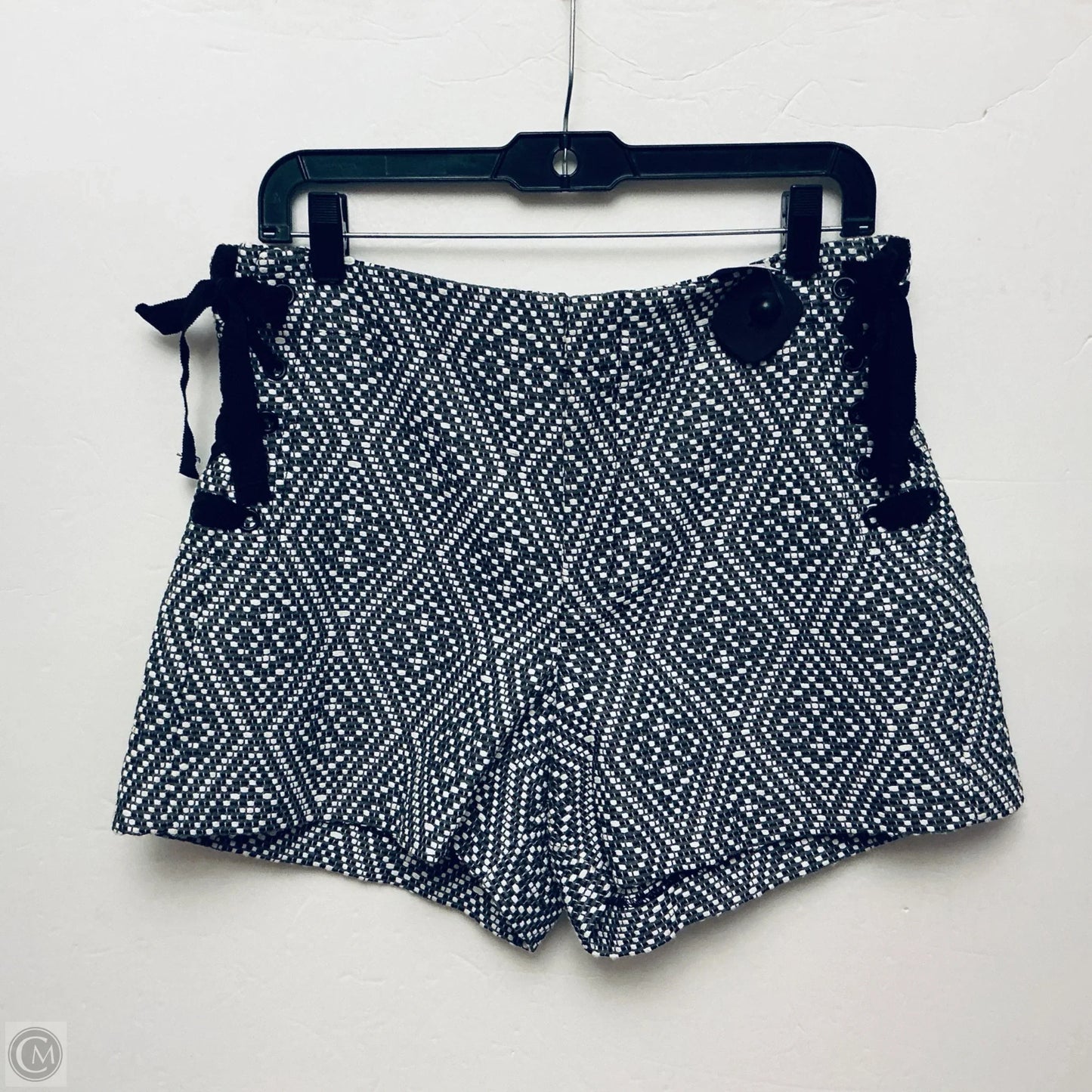 Shorts By Gap In Black & White, Size: 6