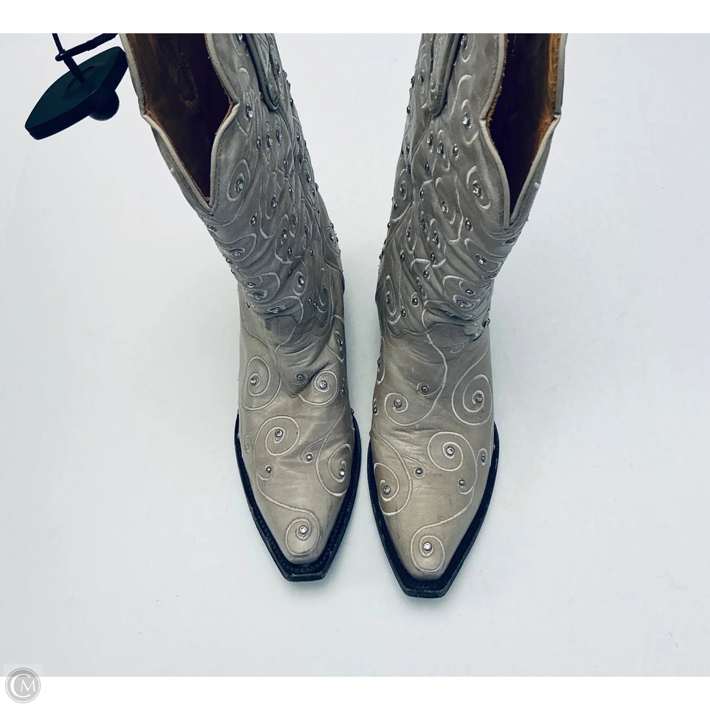 Boots Western By Clothes Mentor In Beige, Size: 6