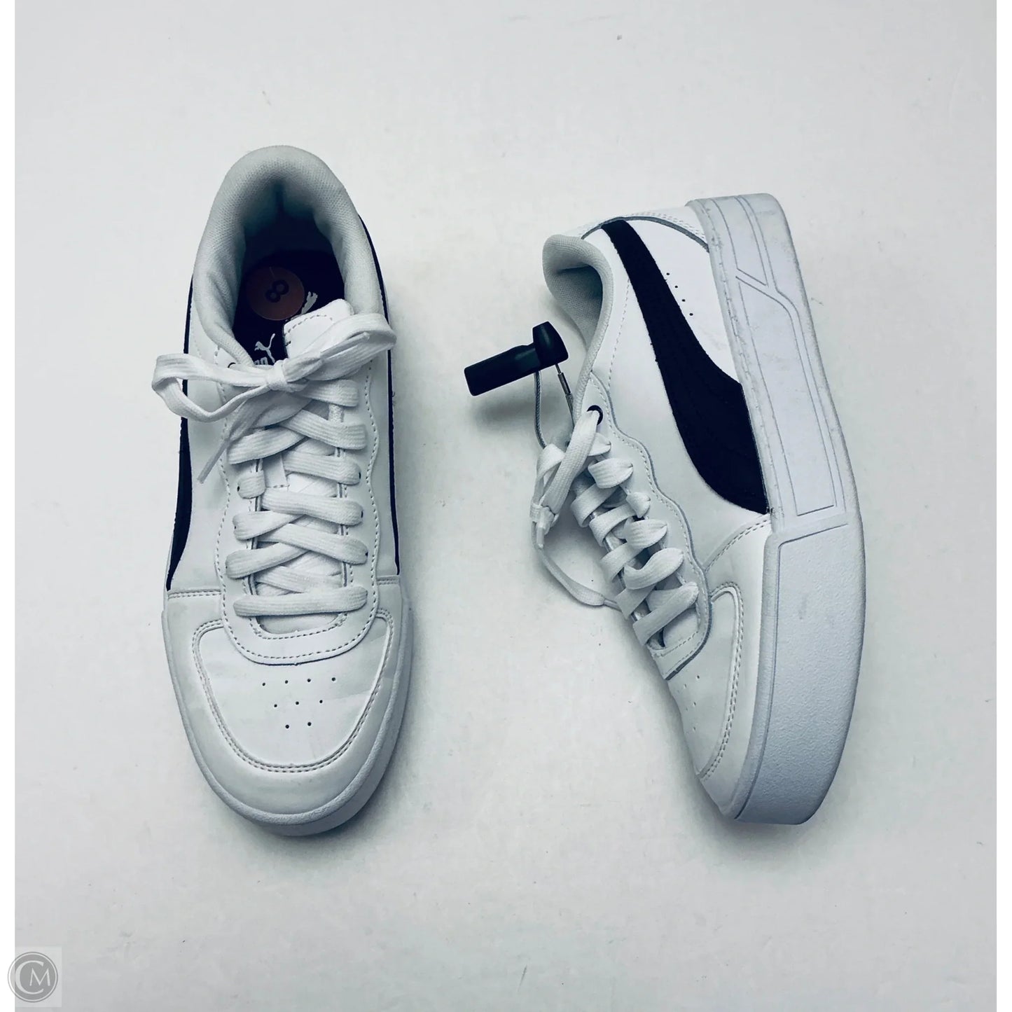 Shoes Sneakers By Puma In White, Size: 8