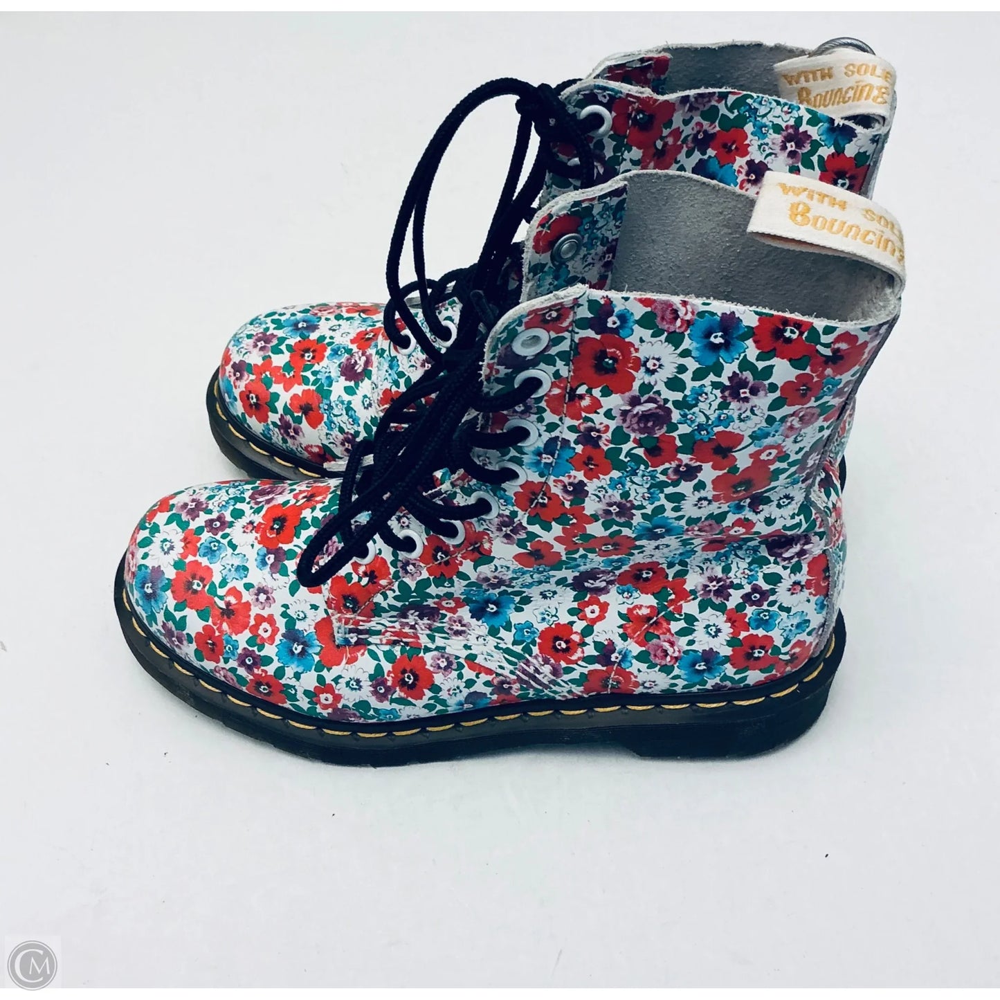 Boots Ankle Flats By Dr Martens In Floral Print, Size: 7