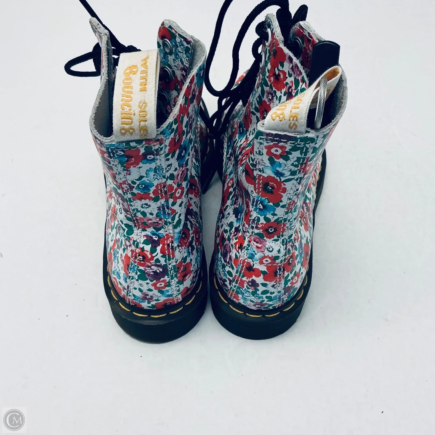 Boots Ankle Flats By Dr Martens In Floral Print, Size: 7