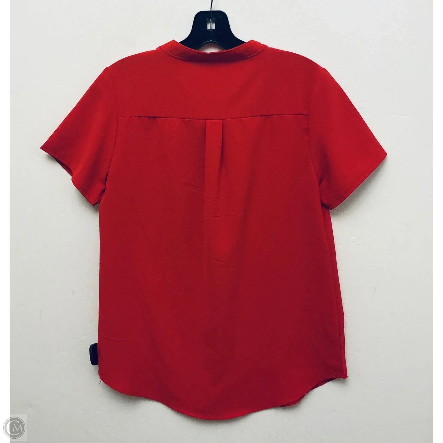 Top Short Sleeve By Clothes Mentor In Red, Size: S