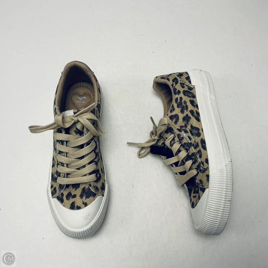 Shoes Sneakers By Rocket Dogs In Animal Print, Size: 9.5