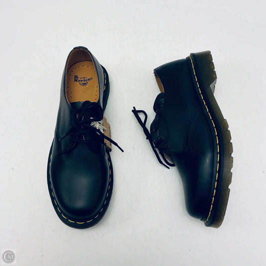 Shoes Flats By Dr Martens In Black, Size: 10