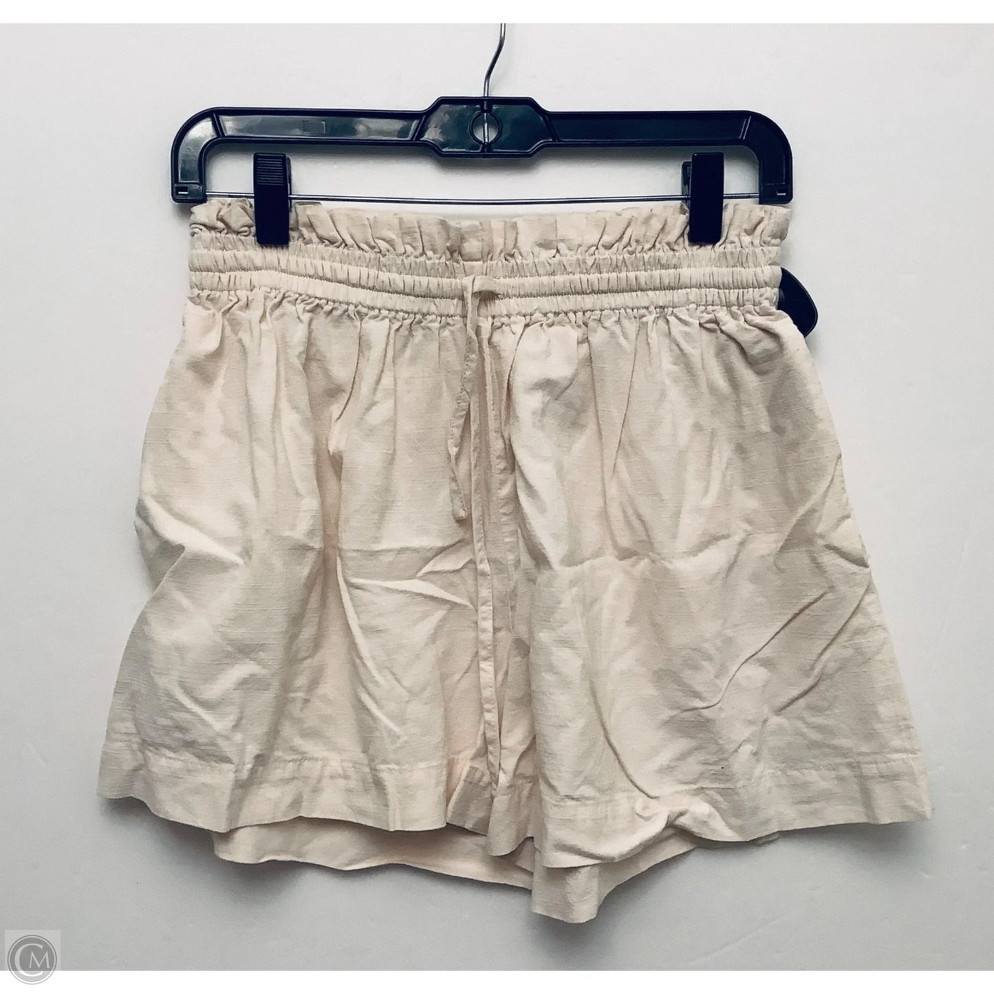 Shorts By Clothes Mentor In Beige, Size: L