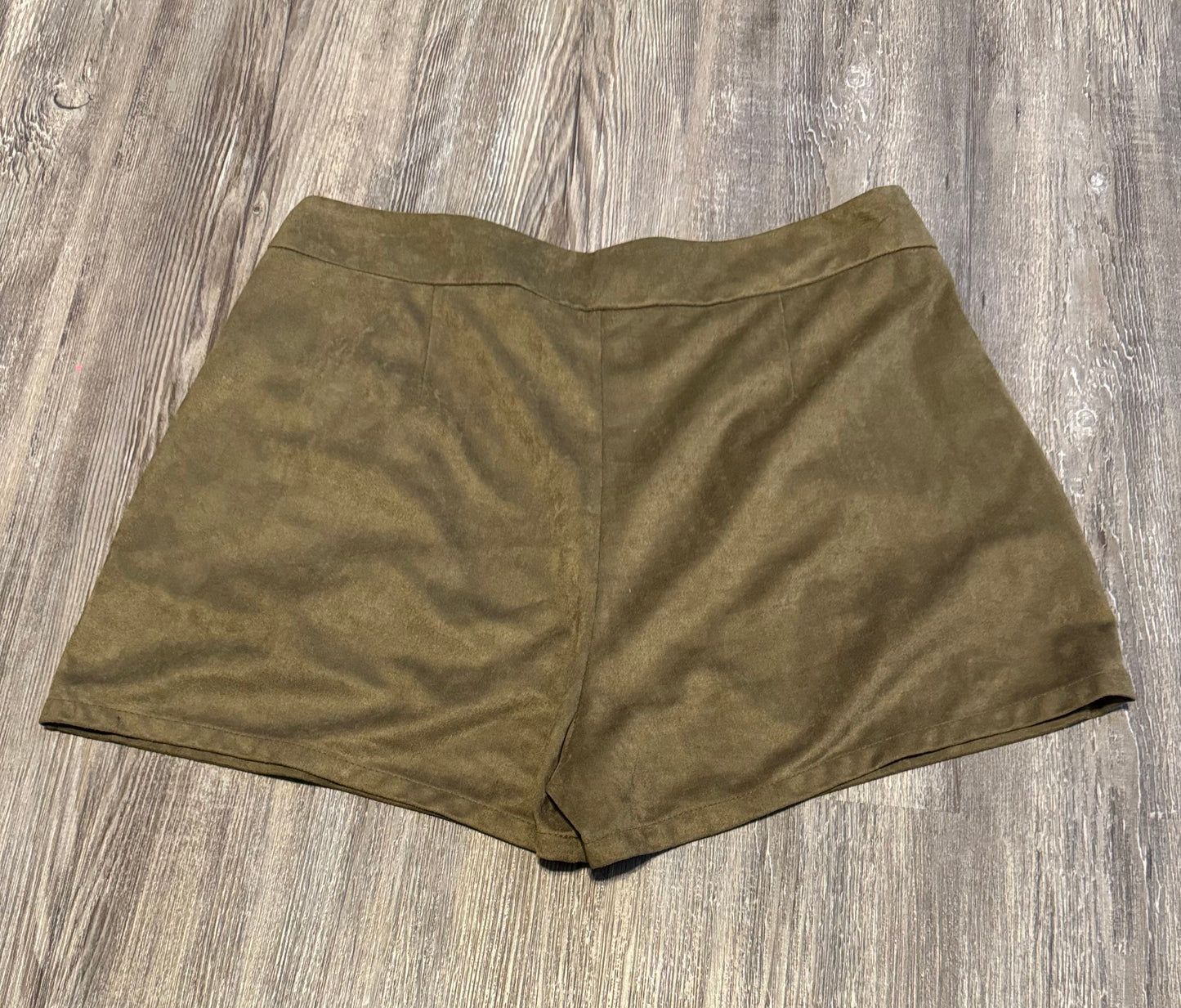 Shorts By Ya  Size: L