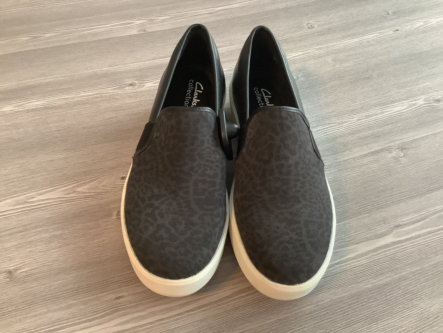 Black Shoes Sneakers Clarks, Size 9