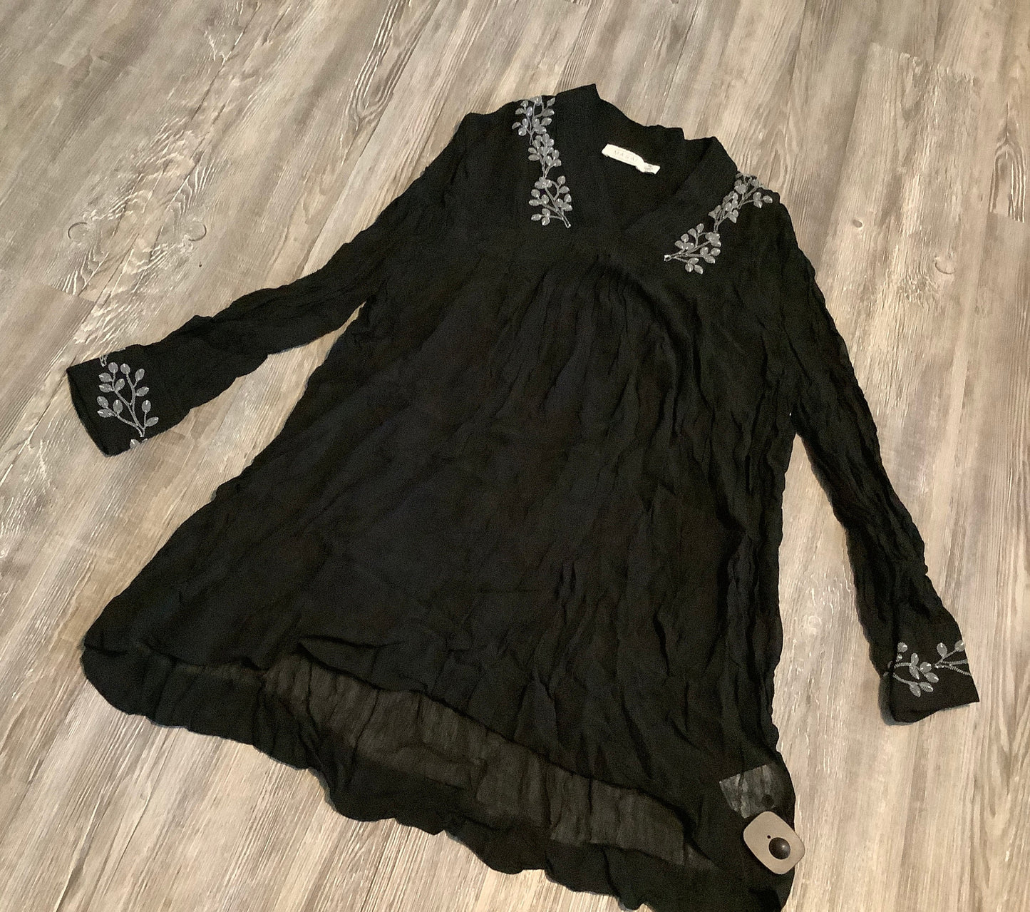 Top Long Sleeve By Clothes Mentor In Black, Size: Xxl