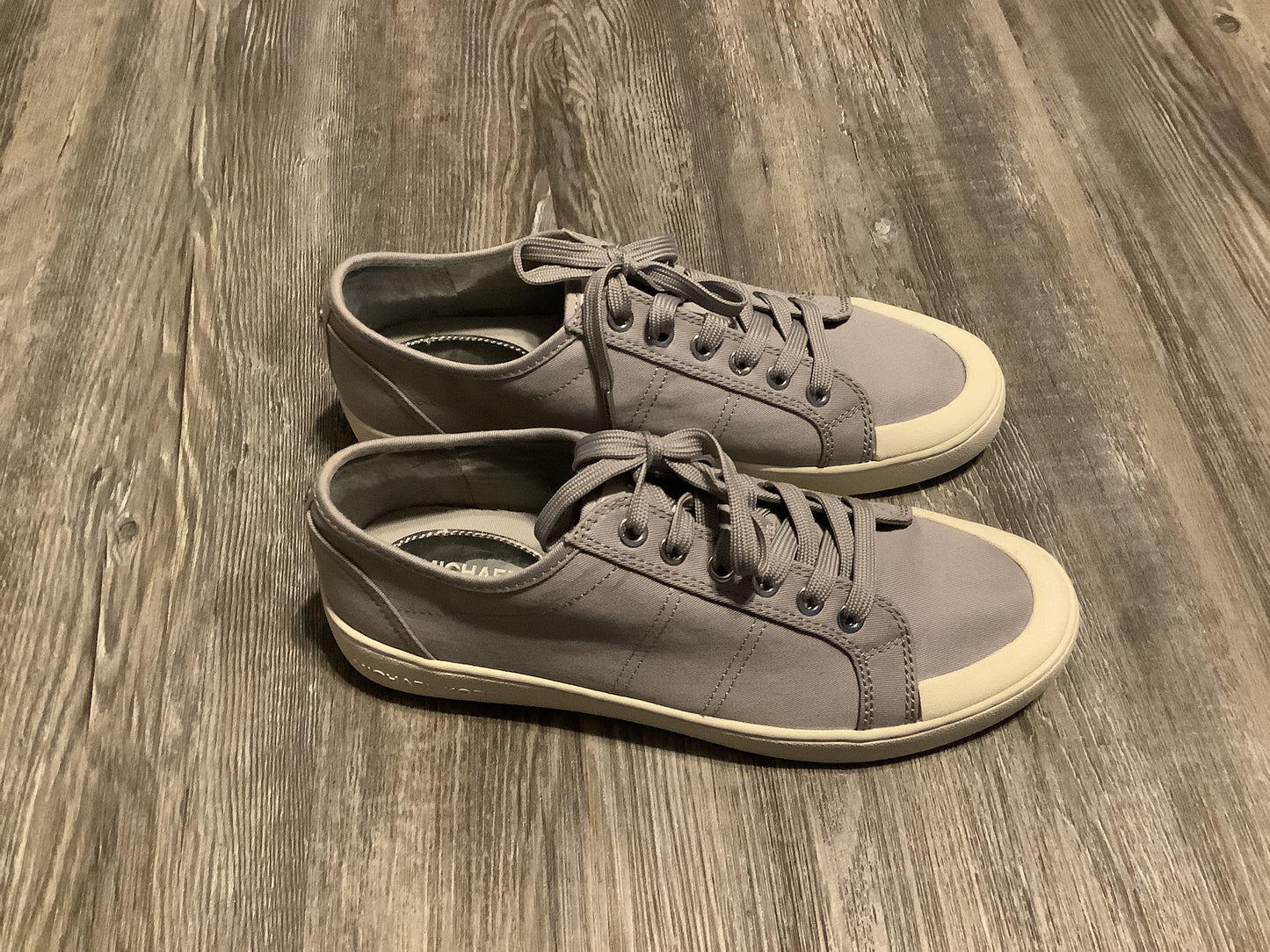 Shoes Sneakers By Michael Kors In Grey, Size: 8.5