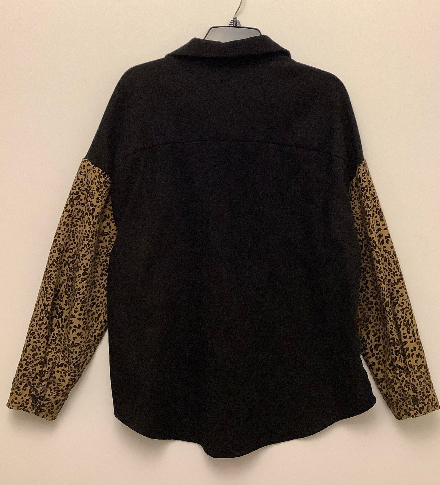 Top Long Sleeve By Shein In Animal Print, Size: L