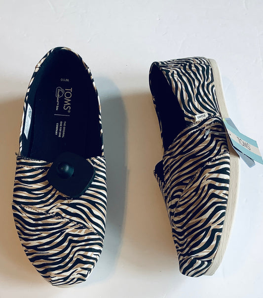 Shoes Flats By Toms In Animal Print, Size: 10