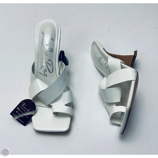 Sandals Heels Kitten By Clothes Mentor In White, Size: 9.5