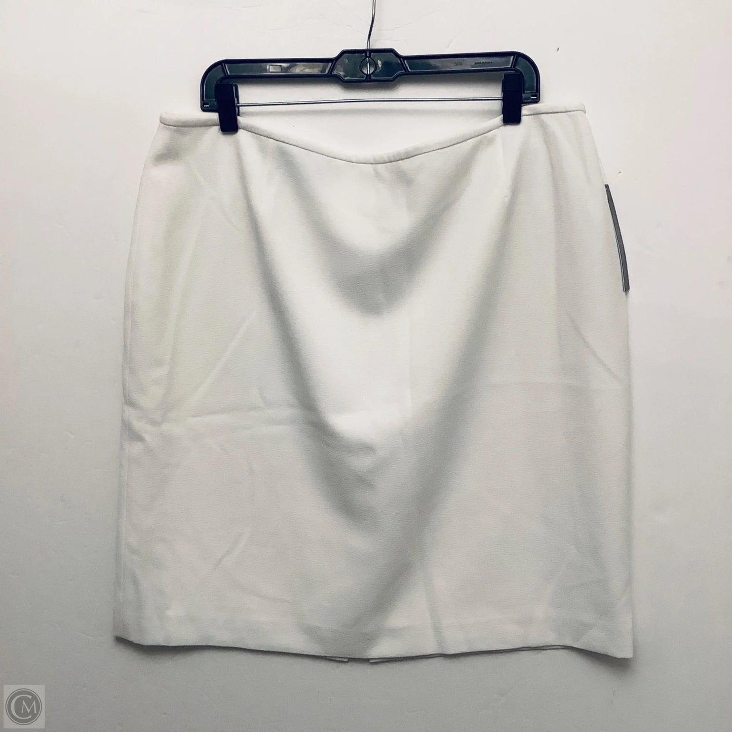 Skirt Mini & Short By Tahari By Arthur Levine In White, Size: 18