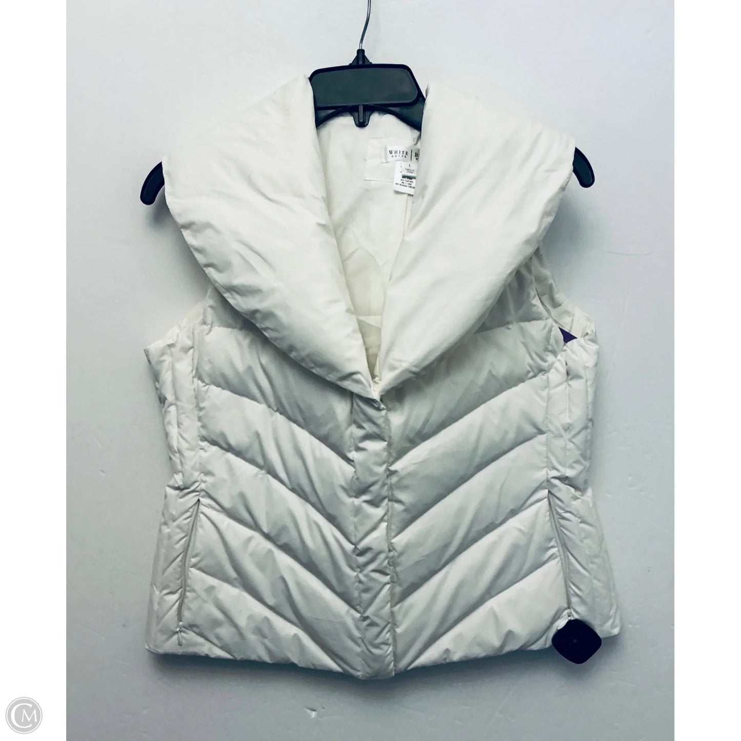 Vest Puffer & Quilted By White House Black Market In White, Size: L
