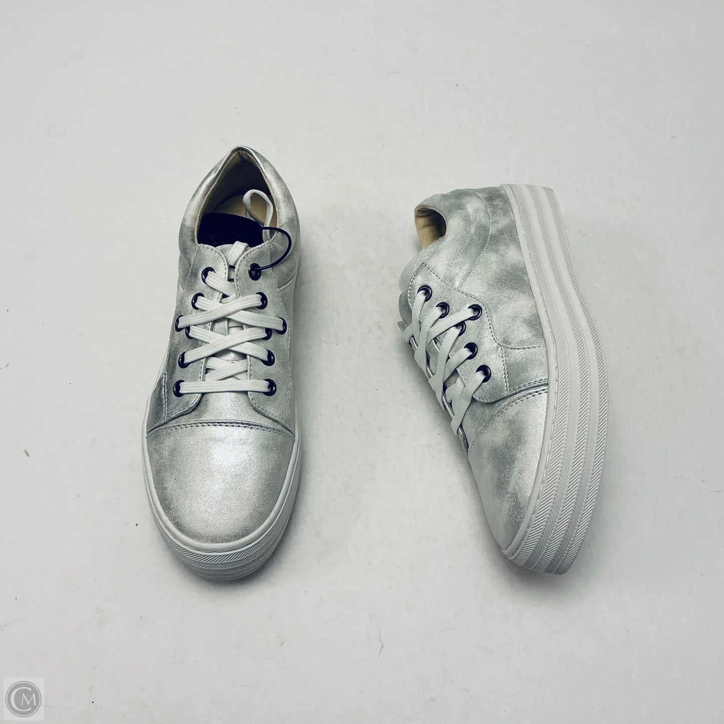 Shoes Sneakers By Corkys In Silver, Size: 8