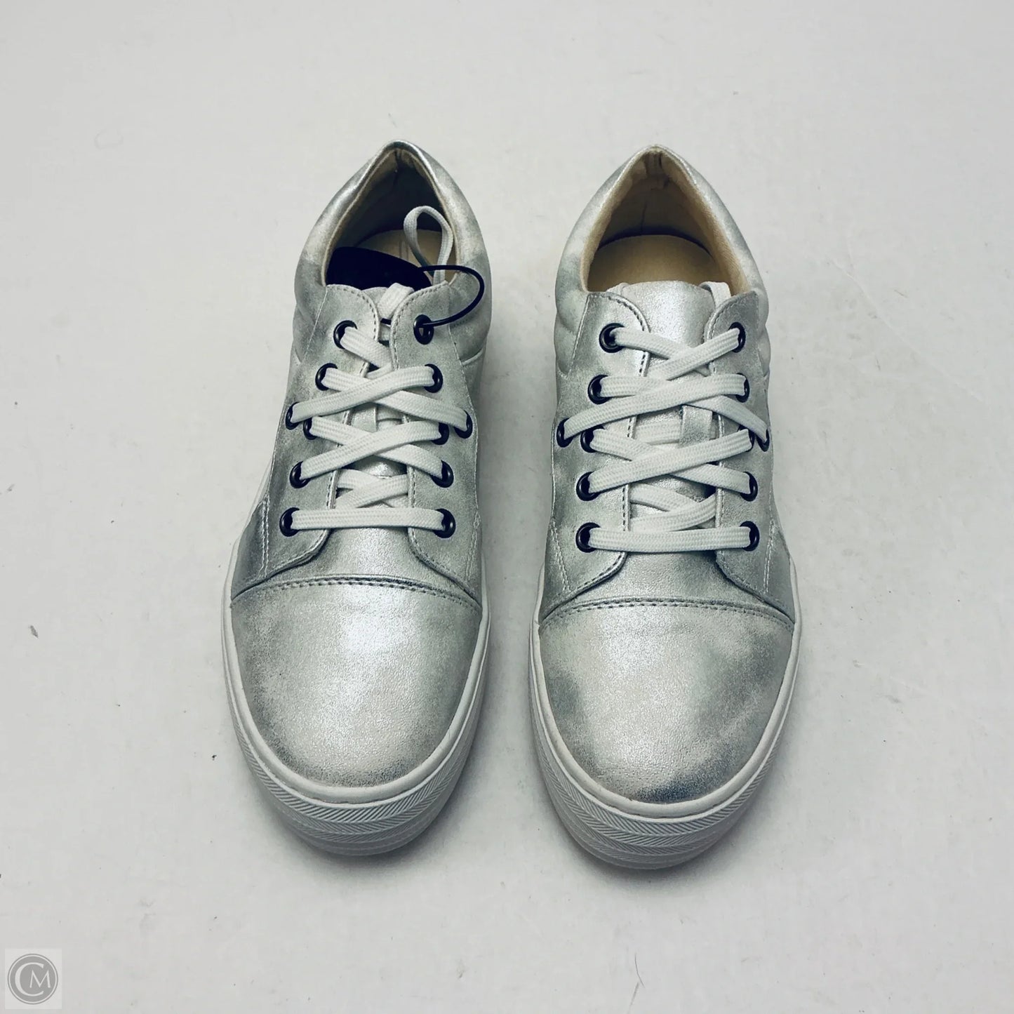 Shoes Sneakers By Corkys In Silver, Size: 8