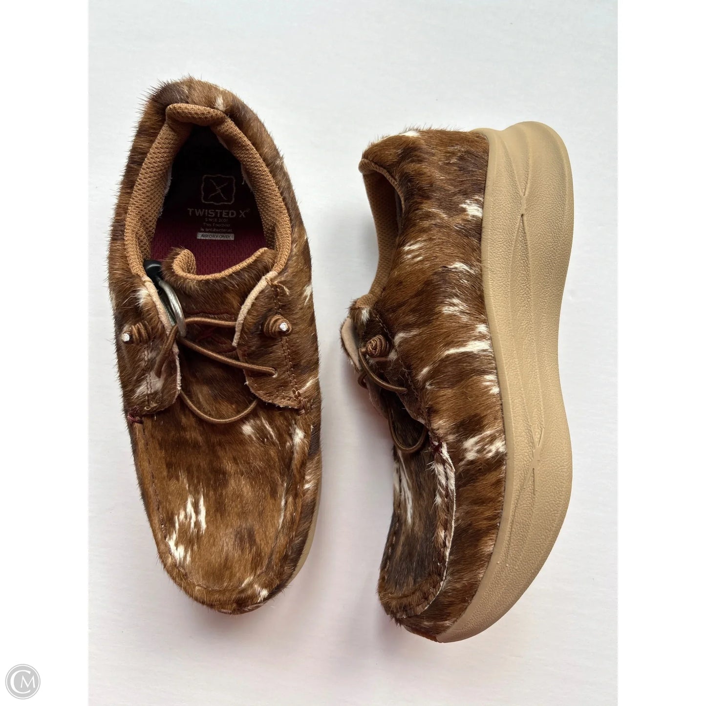 Shoes Sneakers By Cmc In Animal Print, Size: 6