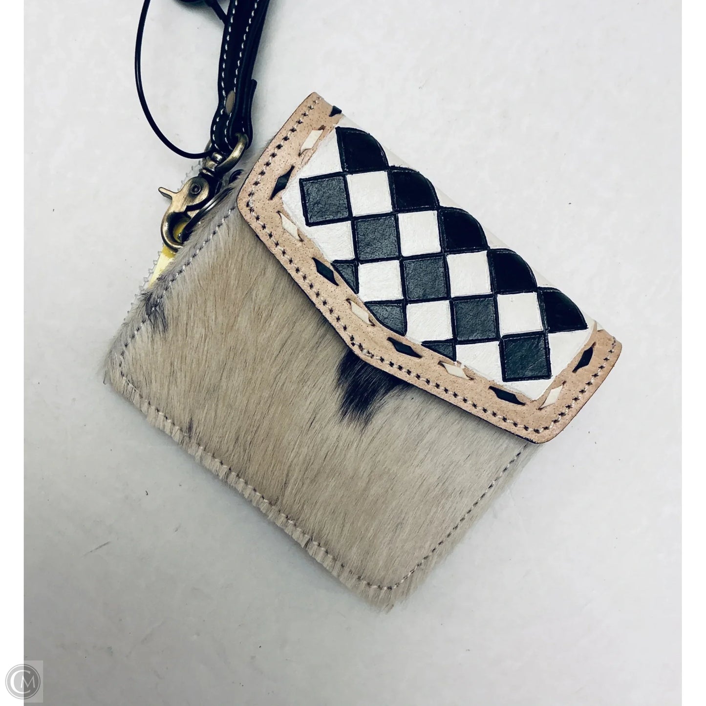 Wallet Leather By Clothes Mentor, Size: Medium