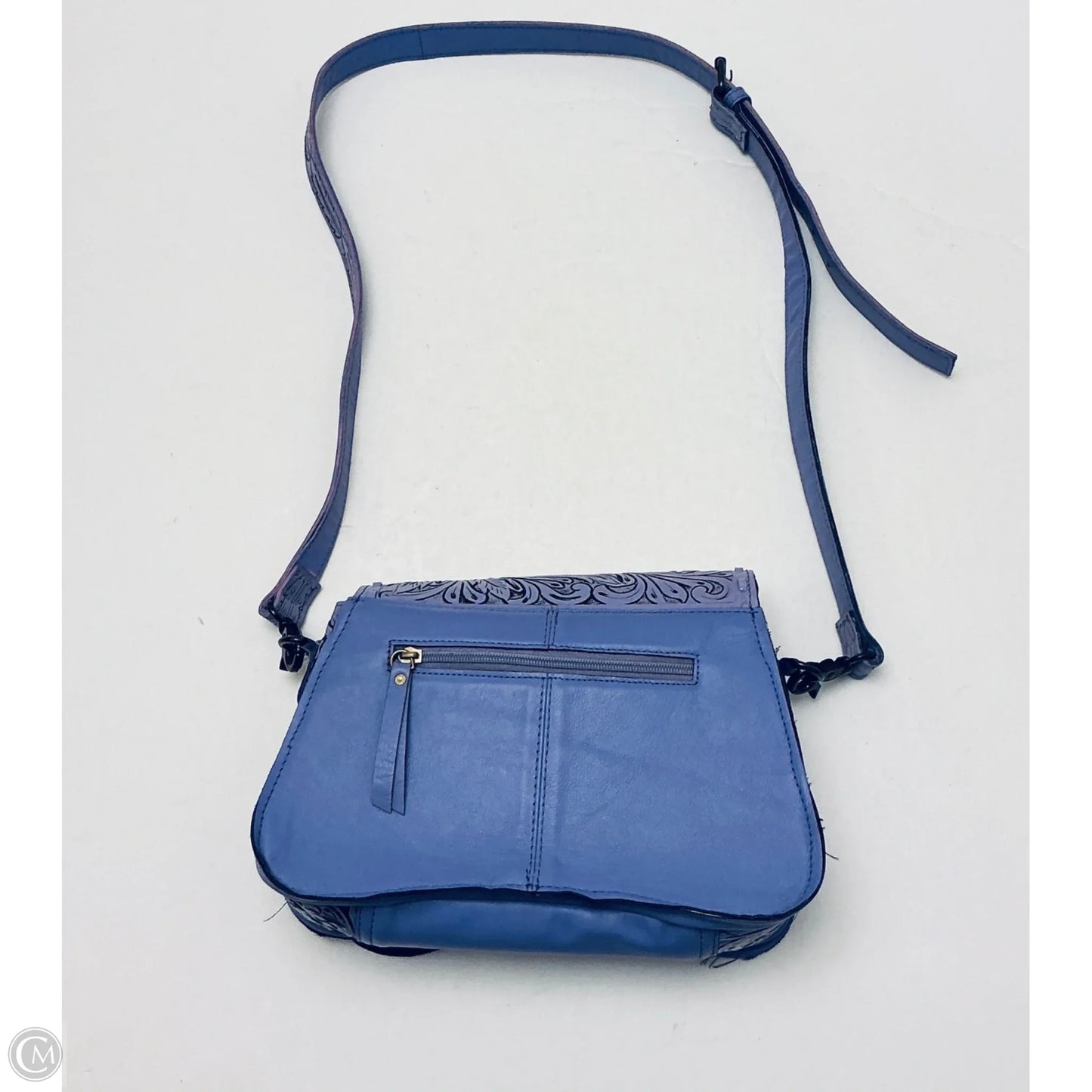Crossbody By Clothes Mentor, Size: Medium