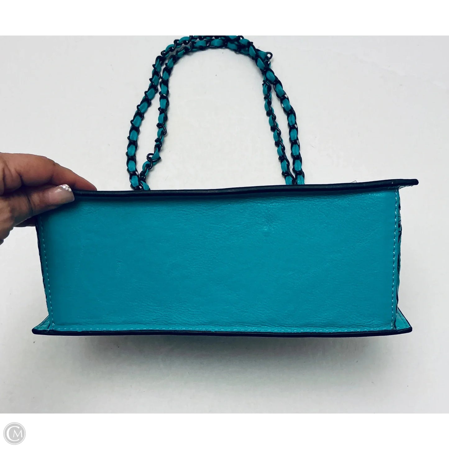Crossbody By Clothes Mentor, Size: Medium