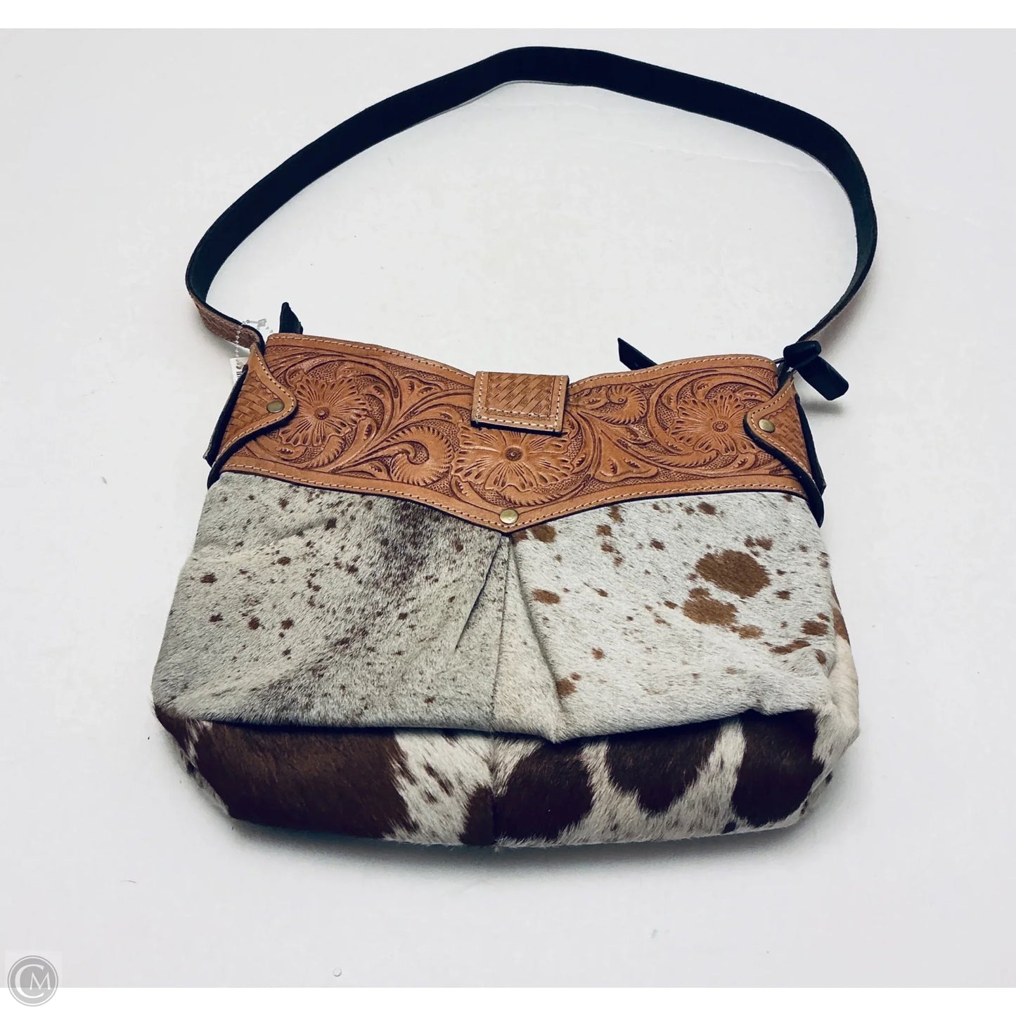 Crossbody By Clothes Mentor, Size: Large