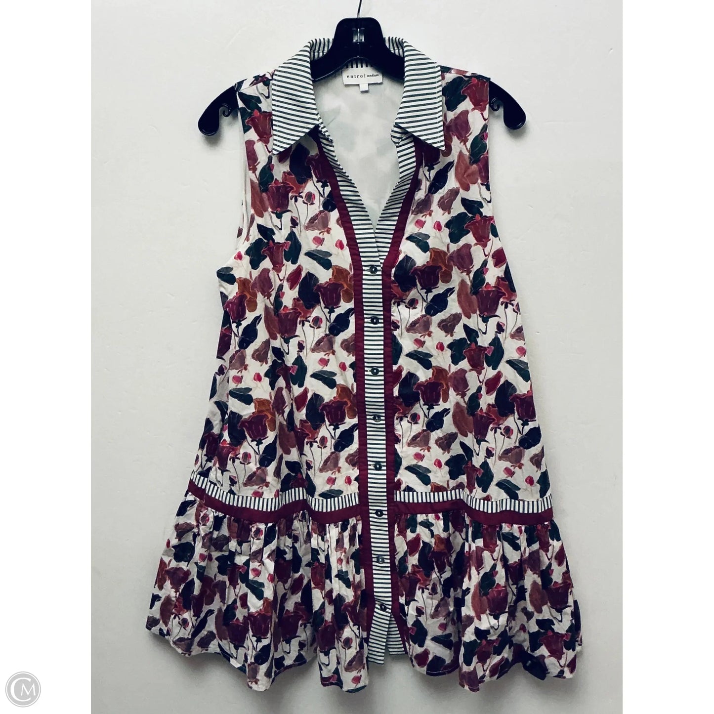 Dress Casual Short By Entro In Floral Print, Size: M