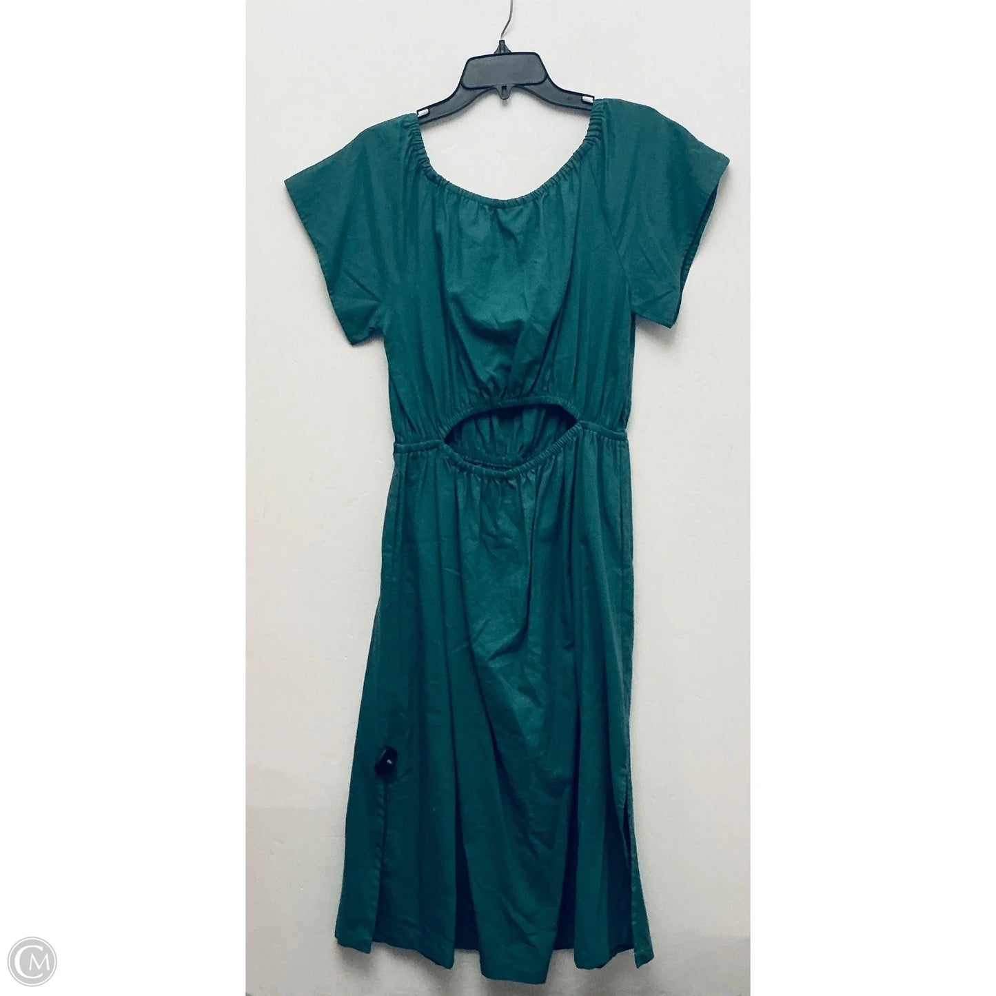 Dress Casual Short By Universal Thread In Green, Size: L