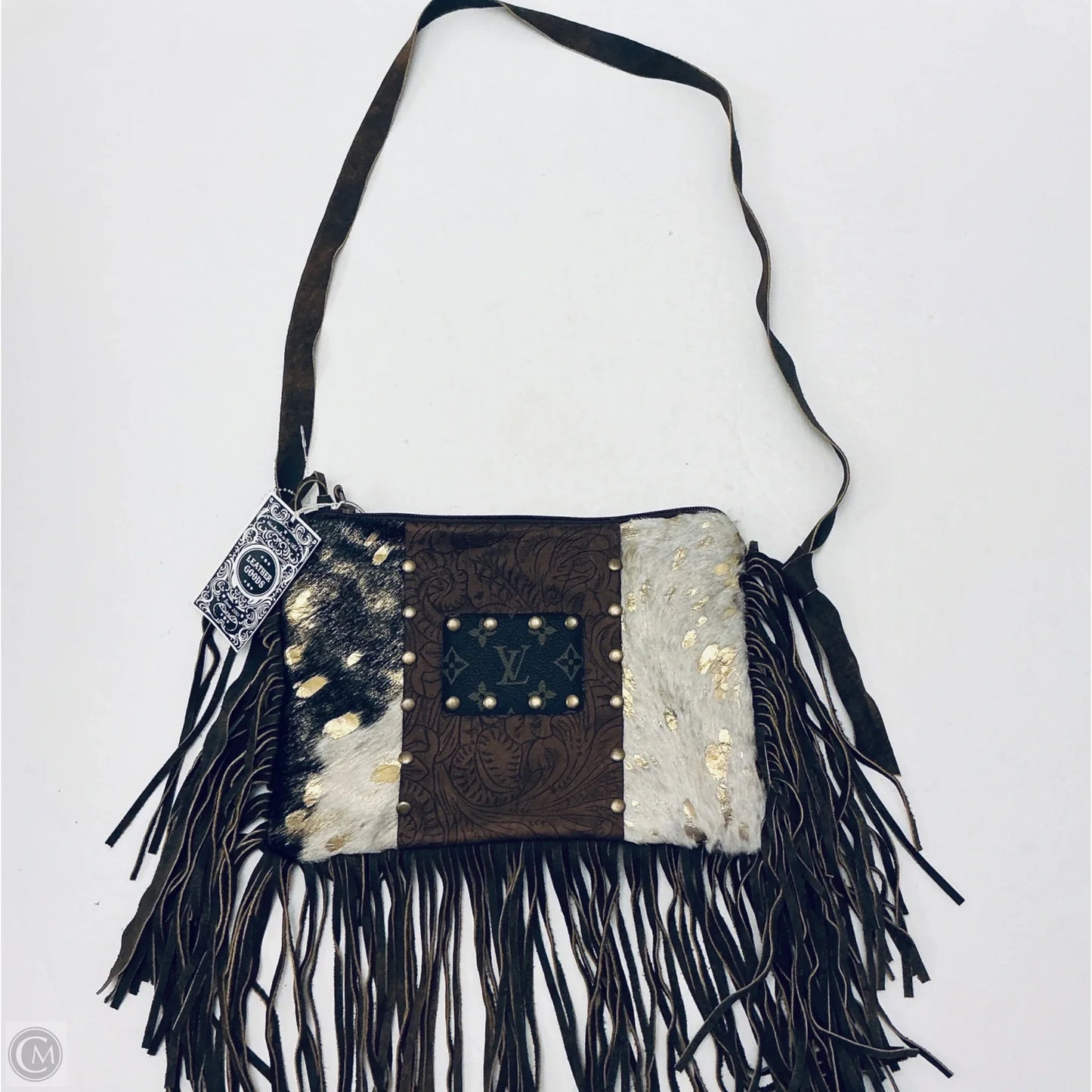 Crossbody Leather By Clothes Mentor, Size: Medium