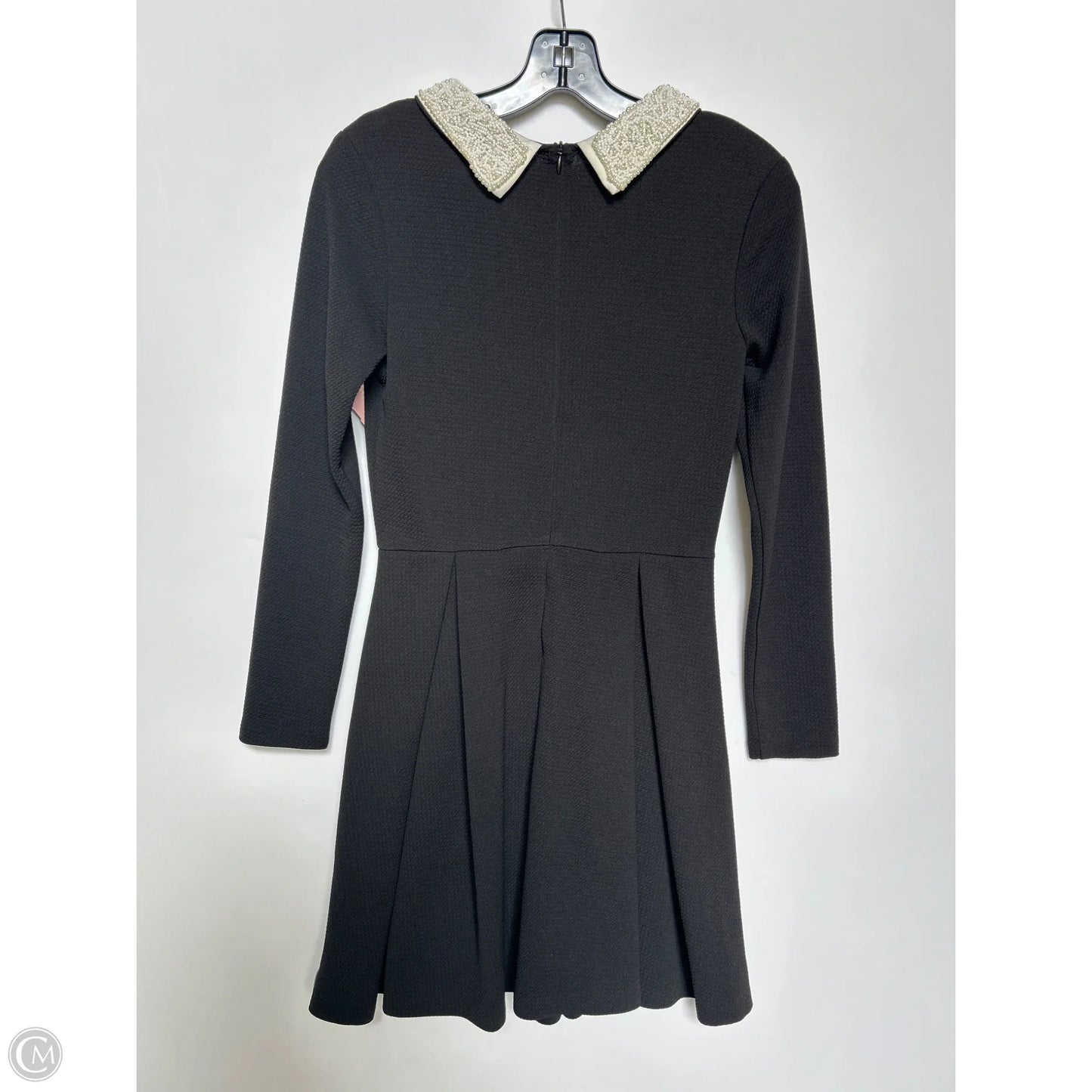 Dress Casual Short By Saks Fifth Avenue In Black, Size: M