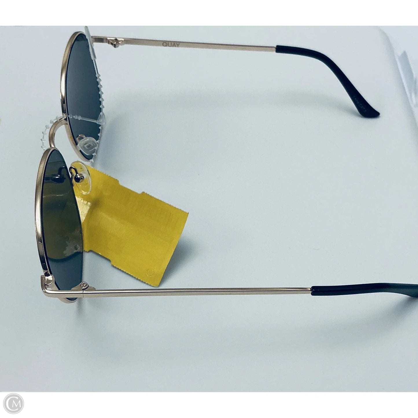 Sunglasses By Quay, Size: