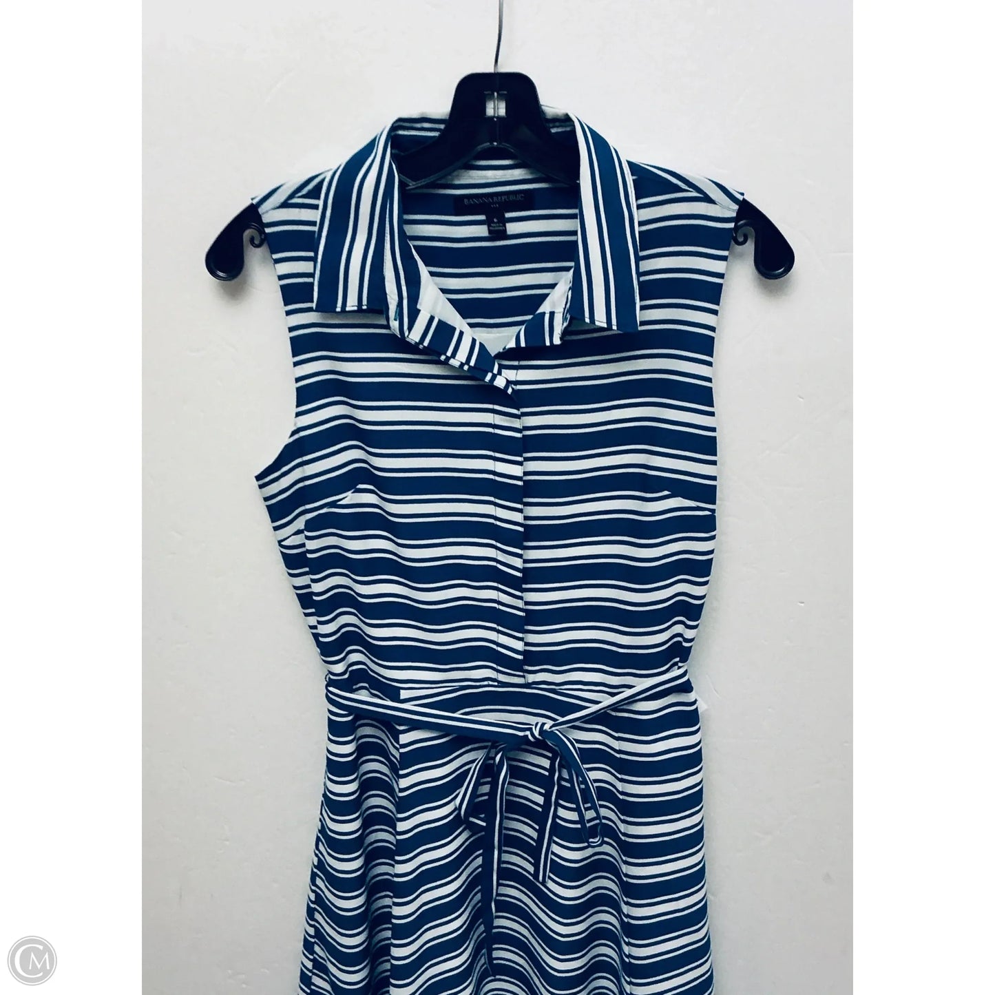 Dress Casual Short By Banana Republic In Blue, Size: 6