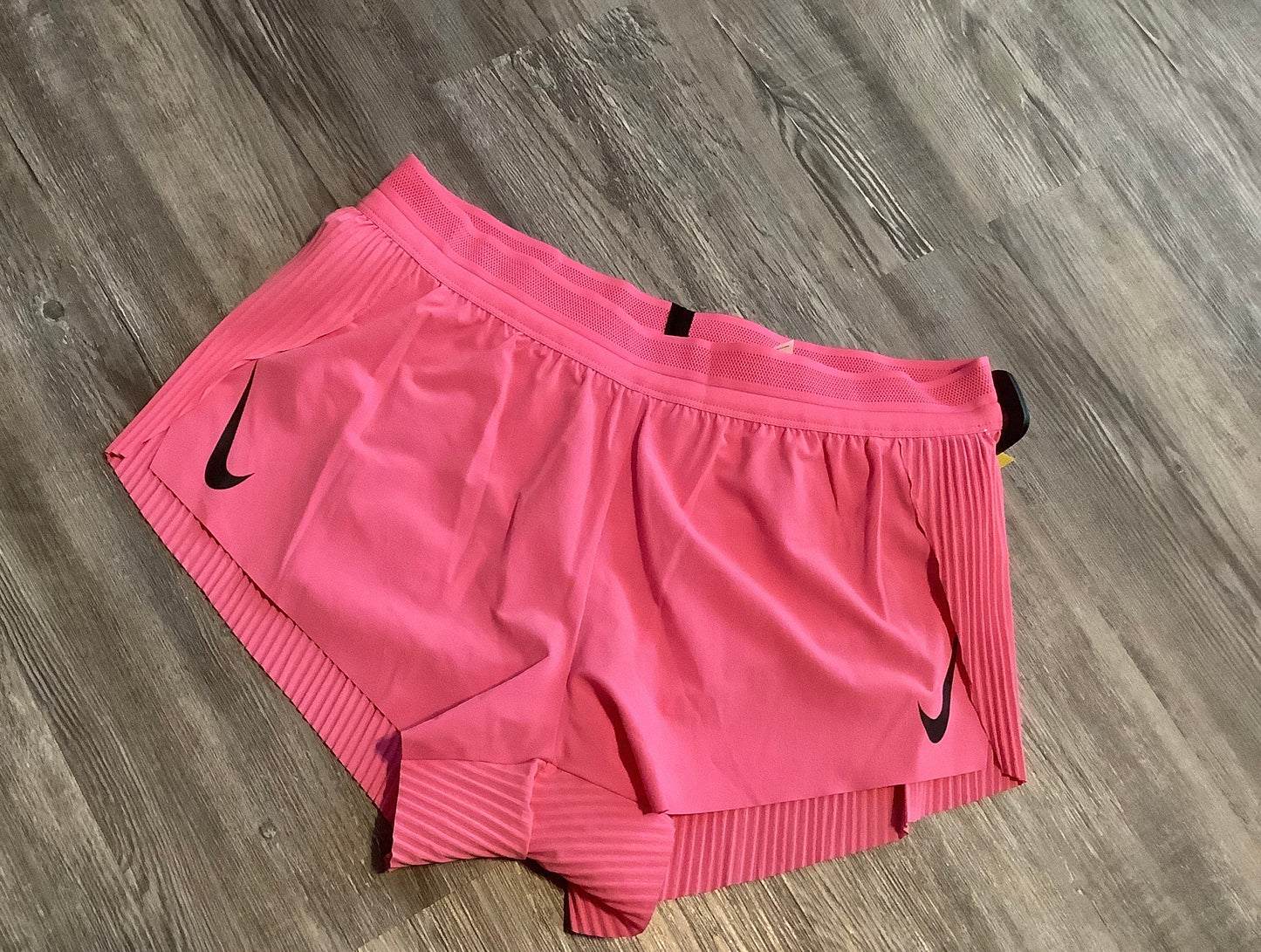 Pink Athletic Shorts Nike, Size M