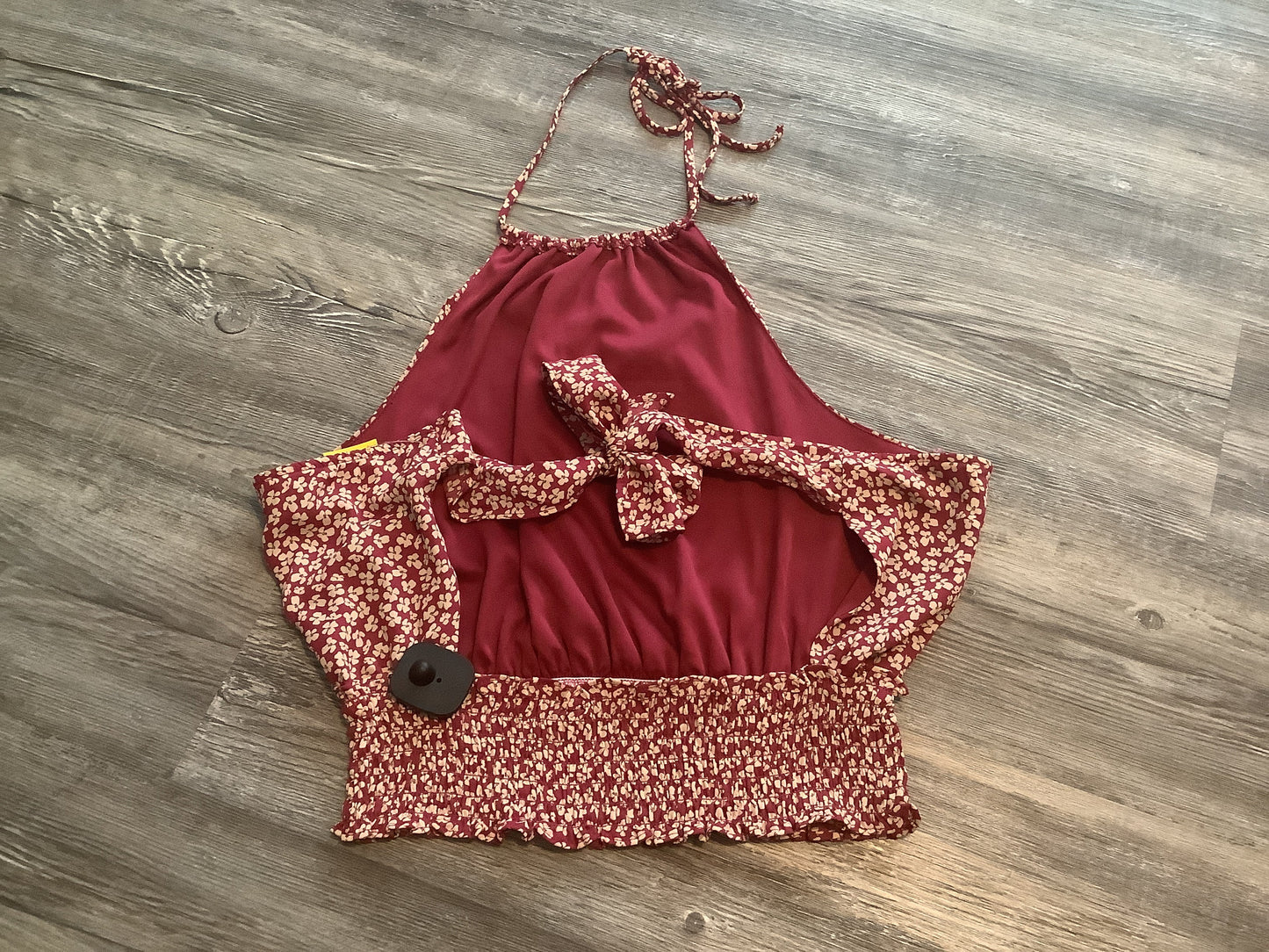 Top Sleeveless By Sienna Sky In Red, Size: M