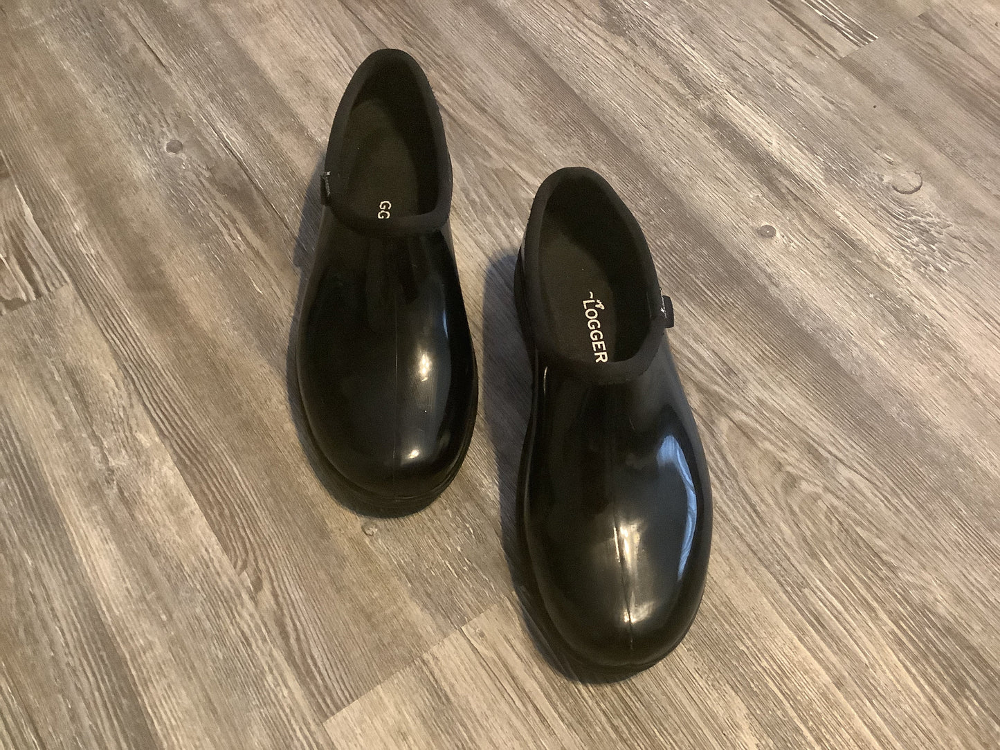 Black Shoes Flats Clothes Mentor, Size 9