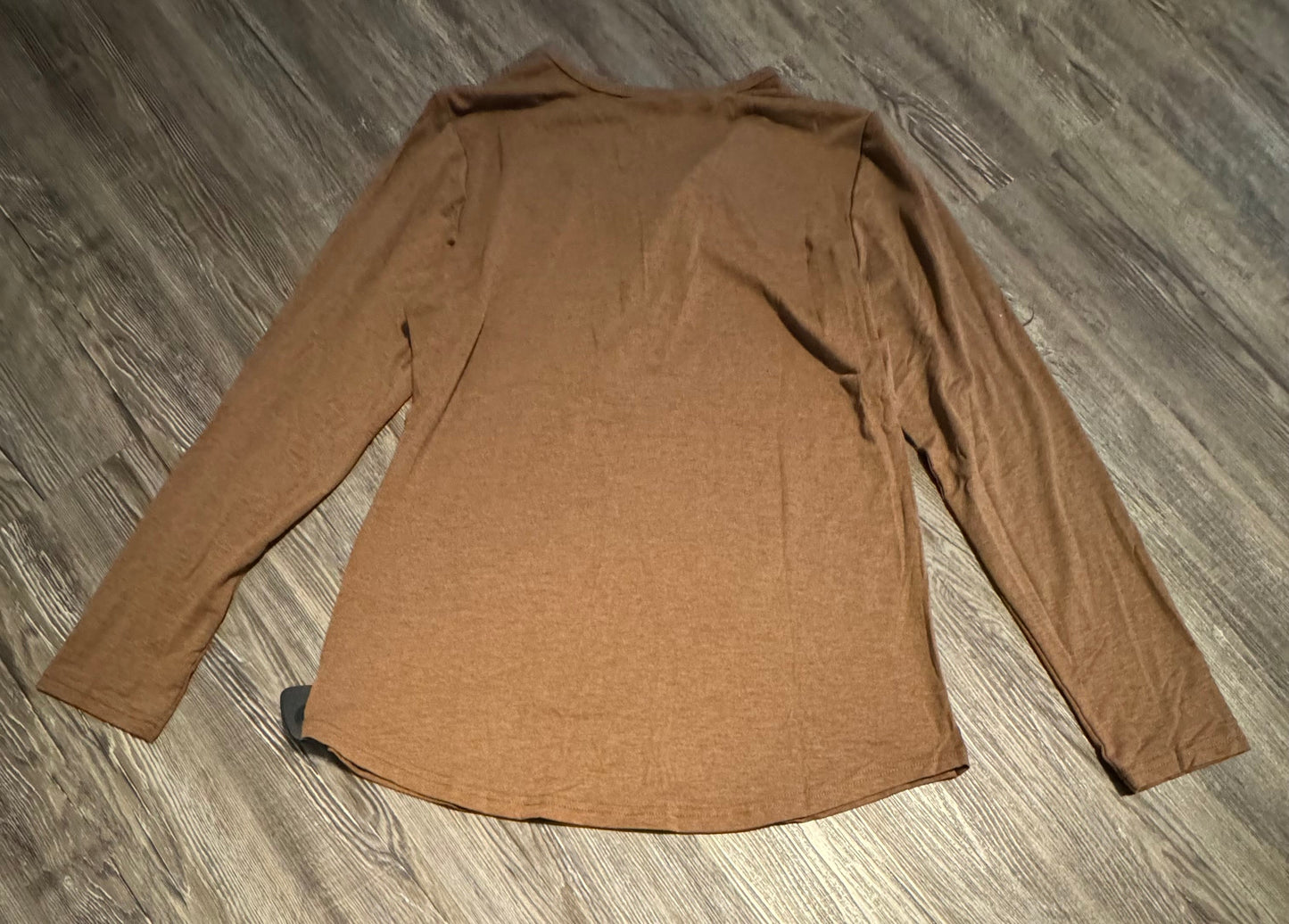 Top Long Sleeve By Clothes Mentor  Size: M