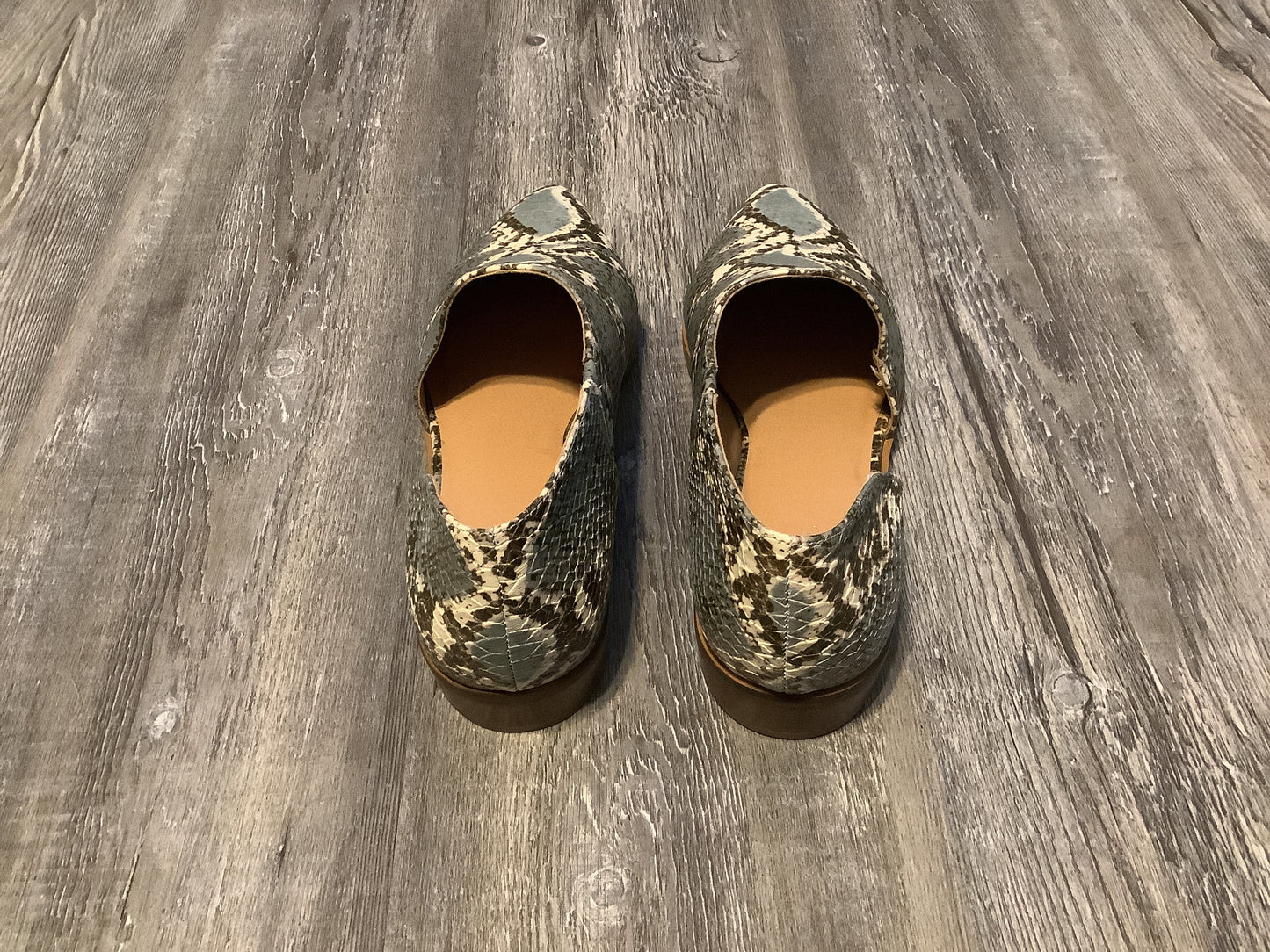 Shoes Flats By Crown Vintage  Size: 9.5