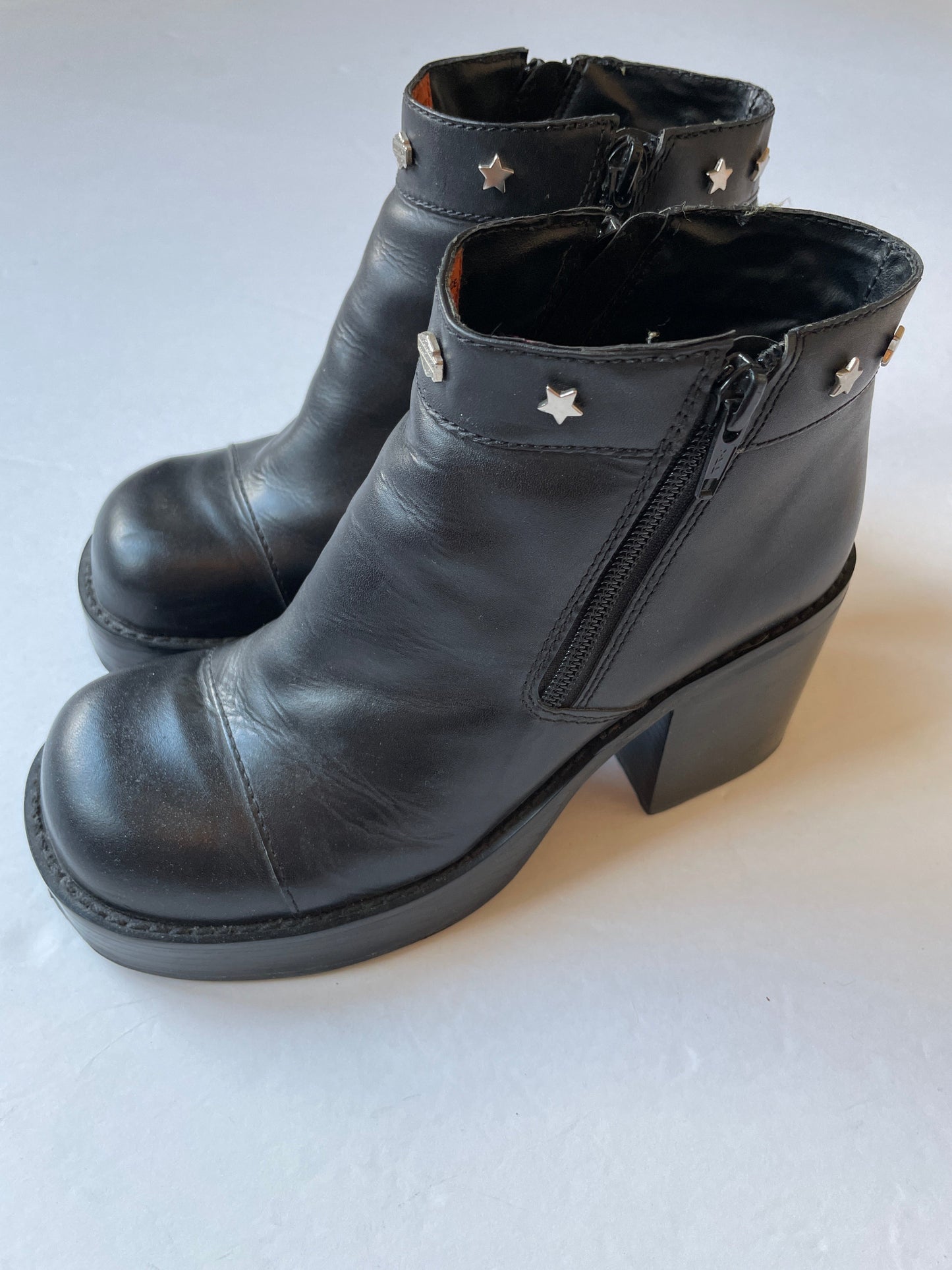 Boots Ankle Heels By Harley Davidson In Black, Size: 5.5