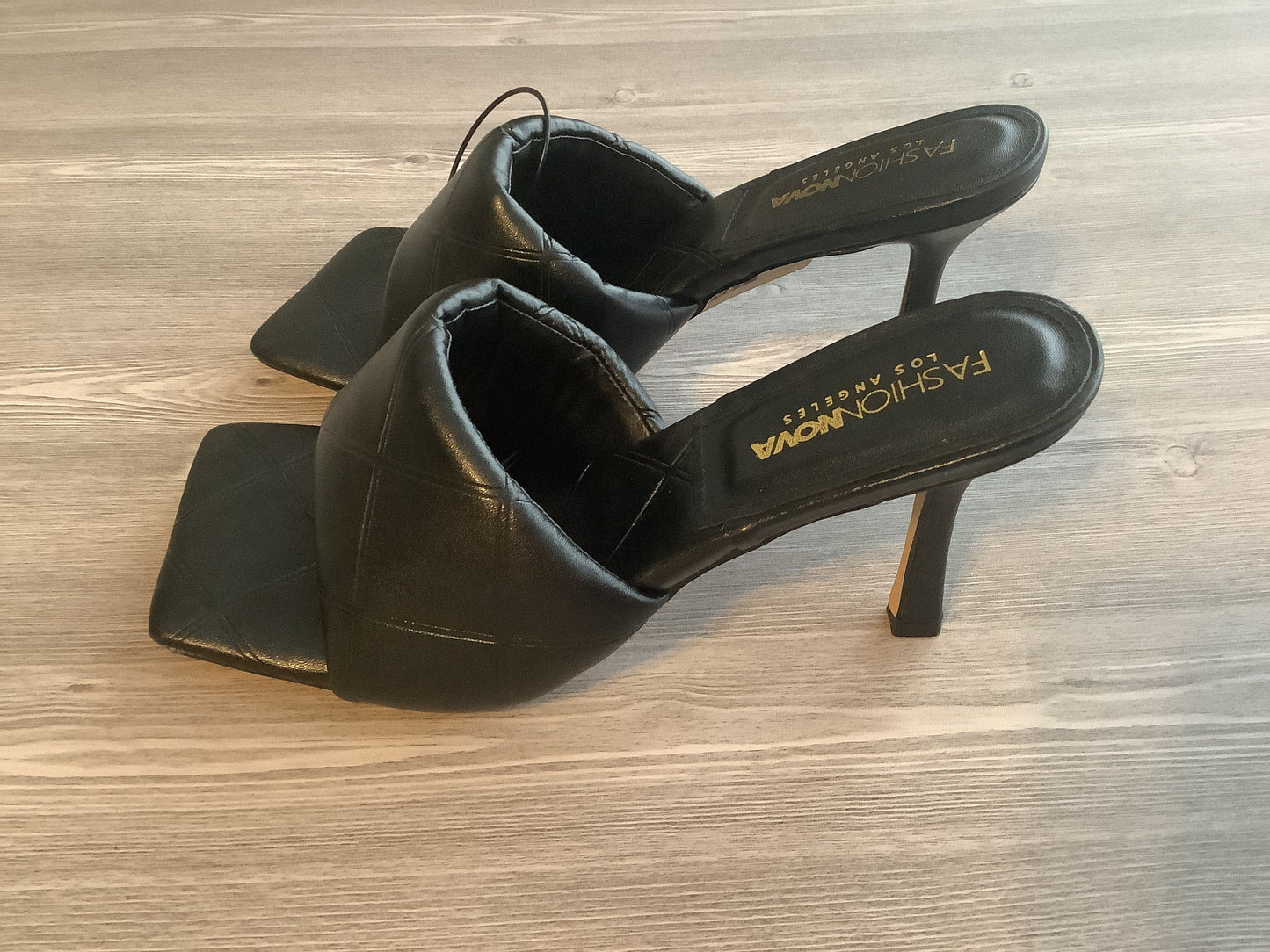 Black Shoes Heels Stiletto Fashion Nova, Size 9