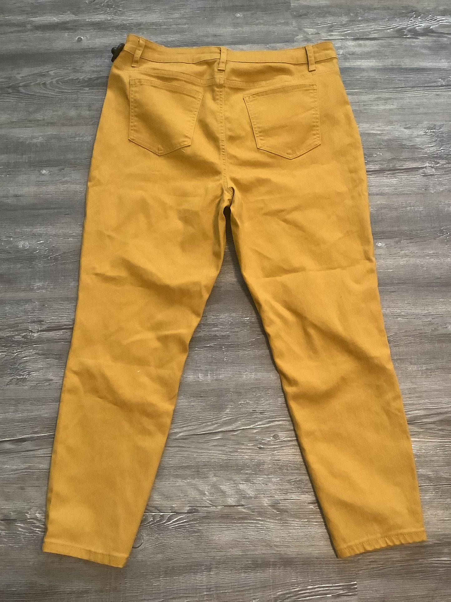 Jeans Skinny By Clothes Mentor In Yellow, Size: 16