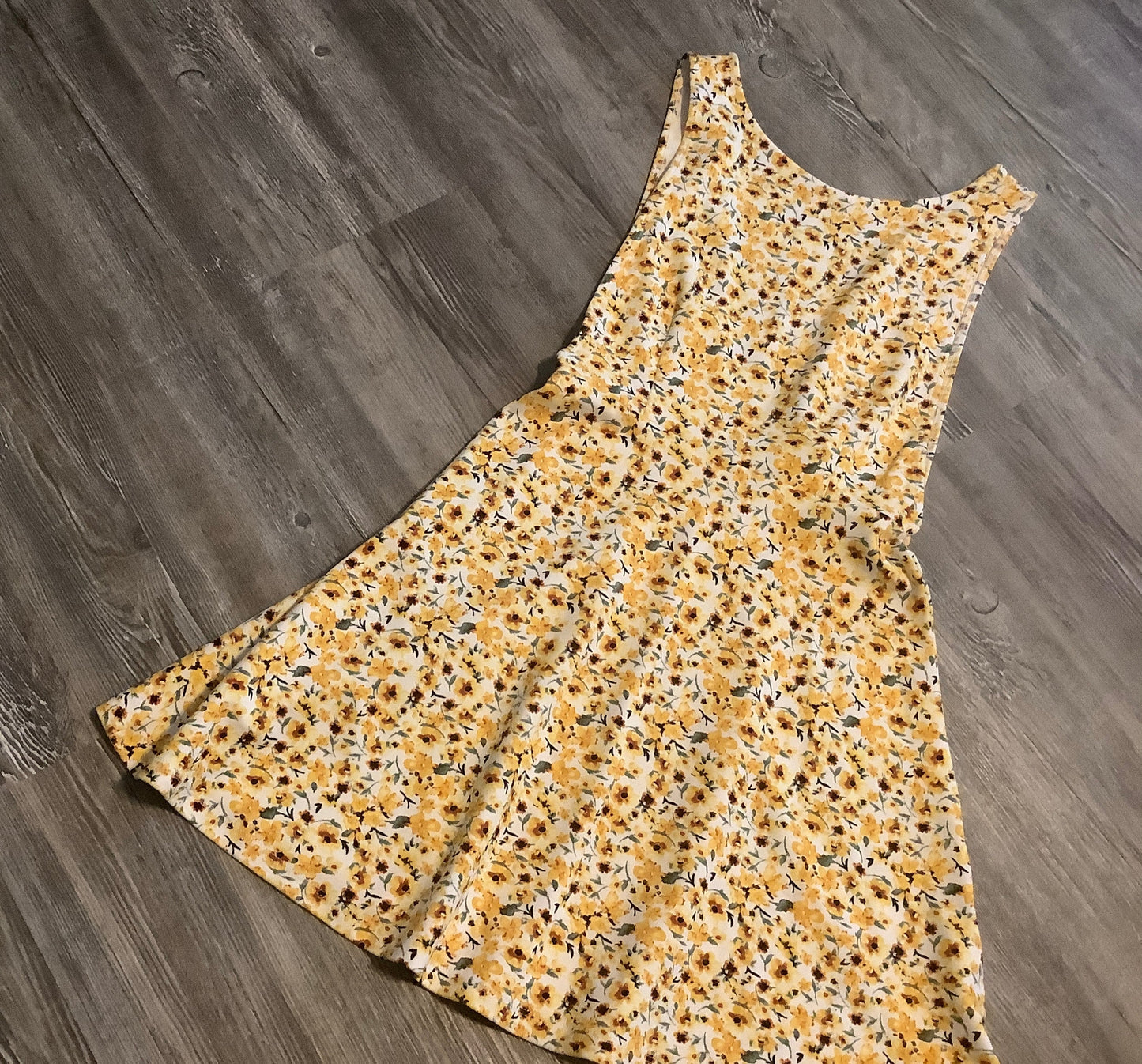 Dress Casual Short By Forever 21 In Yellow, Size: S