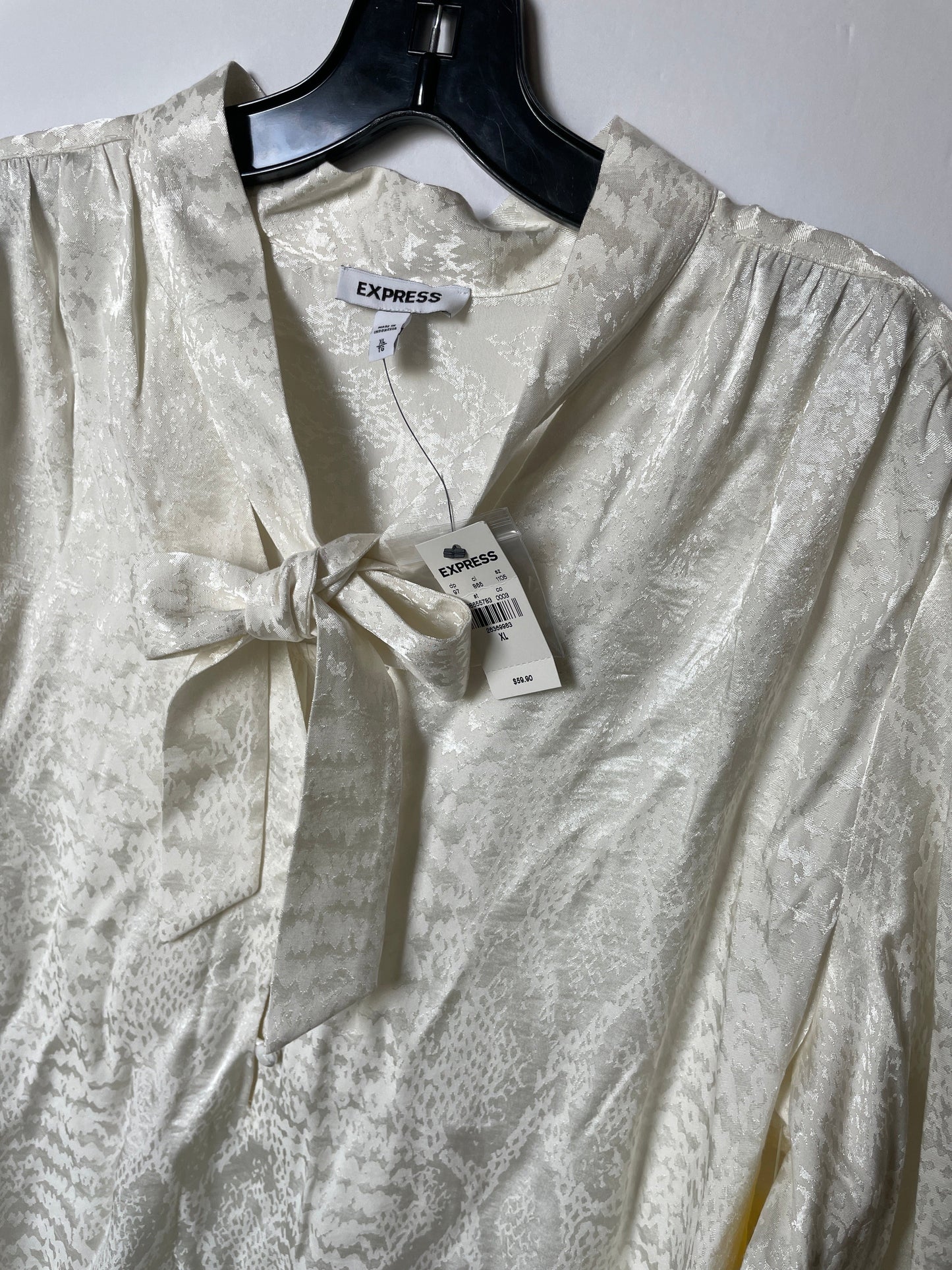 White Top Long Sleeve Express, Size Xl