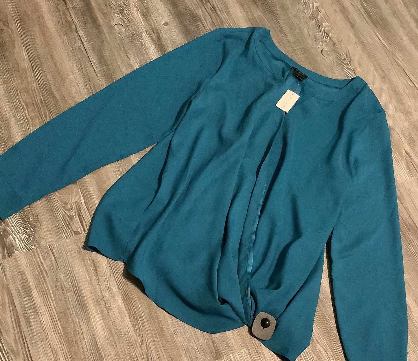 Top Long Sleeve By Ann Taylor  Size: L