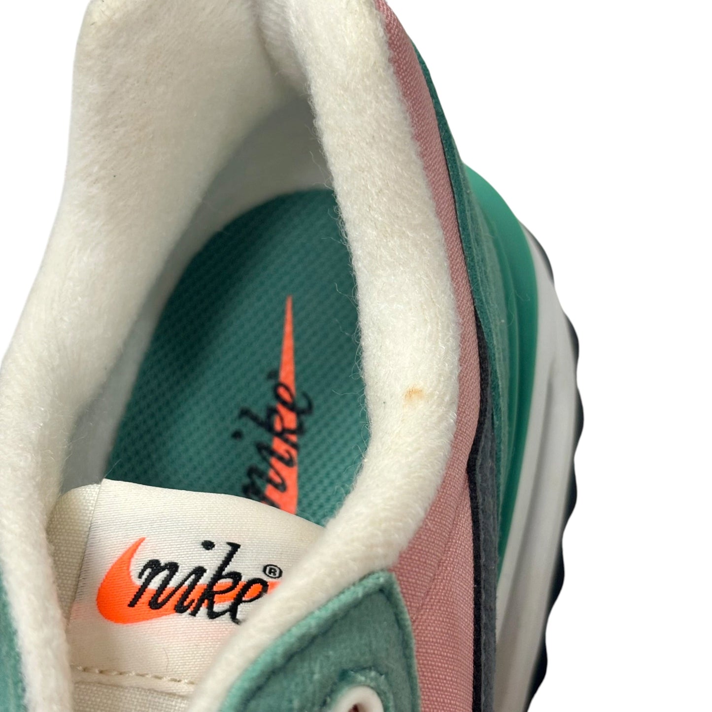 Shoes Athletic By Nike In Green & Pink, Size: 8.5